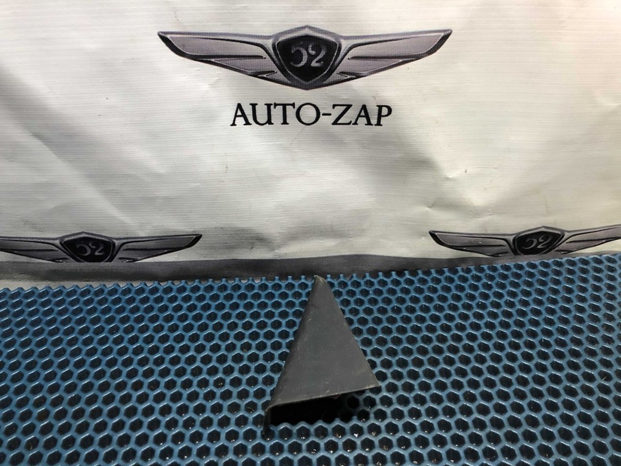 839204X000 Уголок задней двери правой R Kia Rio III, 400 рублей, Нижний Новгород