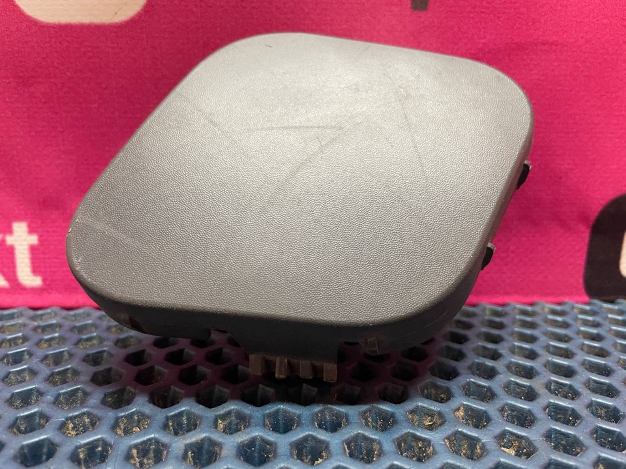 33022803309 Заглушка бампера левая L ГАЗ 3102, 390 рублей, Нижний Новгород