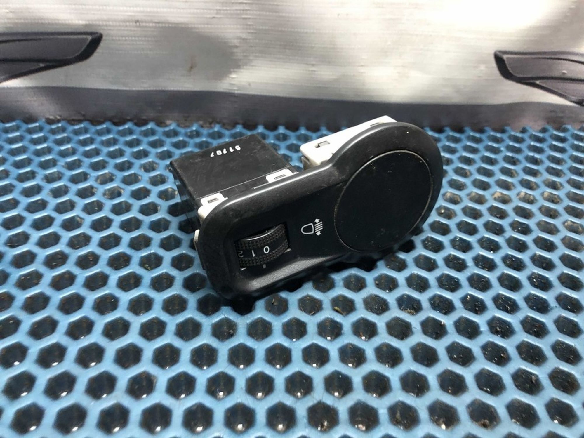 211000245 Кнопка корректора фар Kia Spectra I, 500 рублей, Нижний Новгород