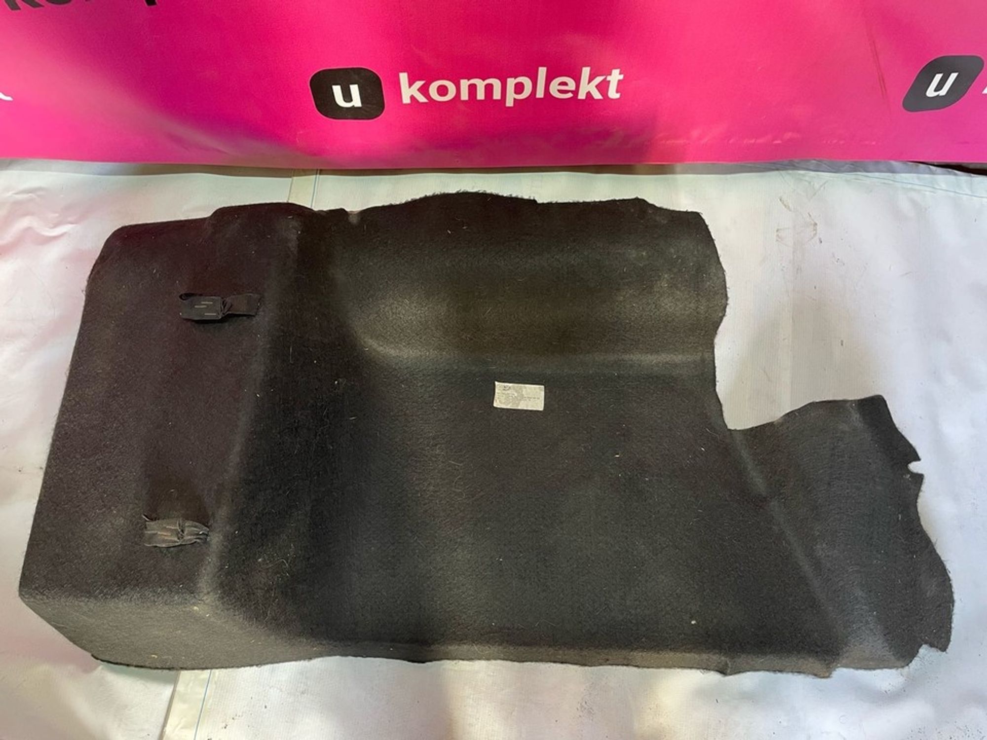 4M51F31148CB3YYW Обшивка багажника боковая правая R Ford Focus II, 700 рублей, Нижний Новгород