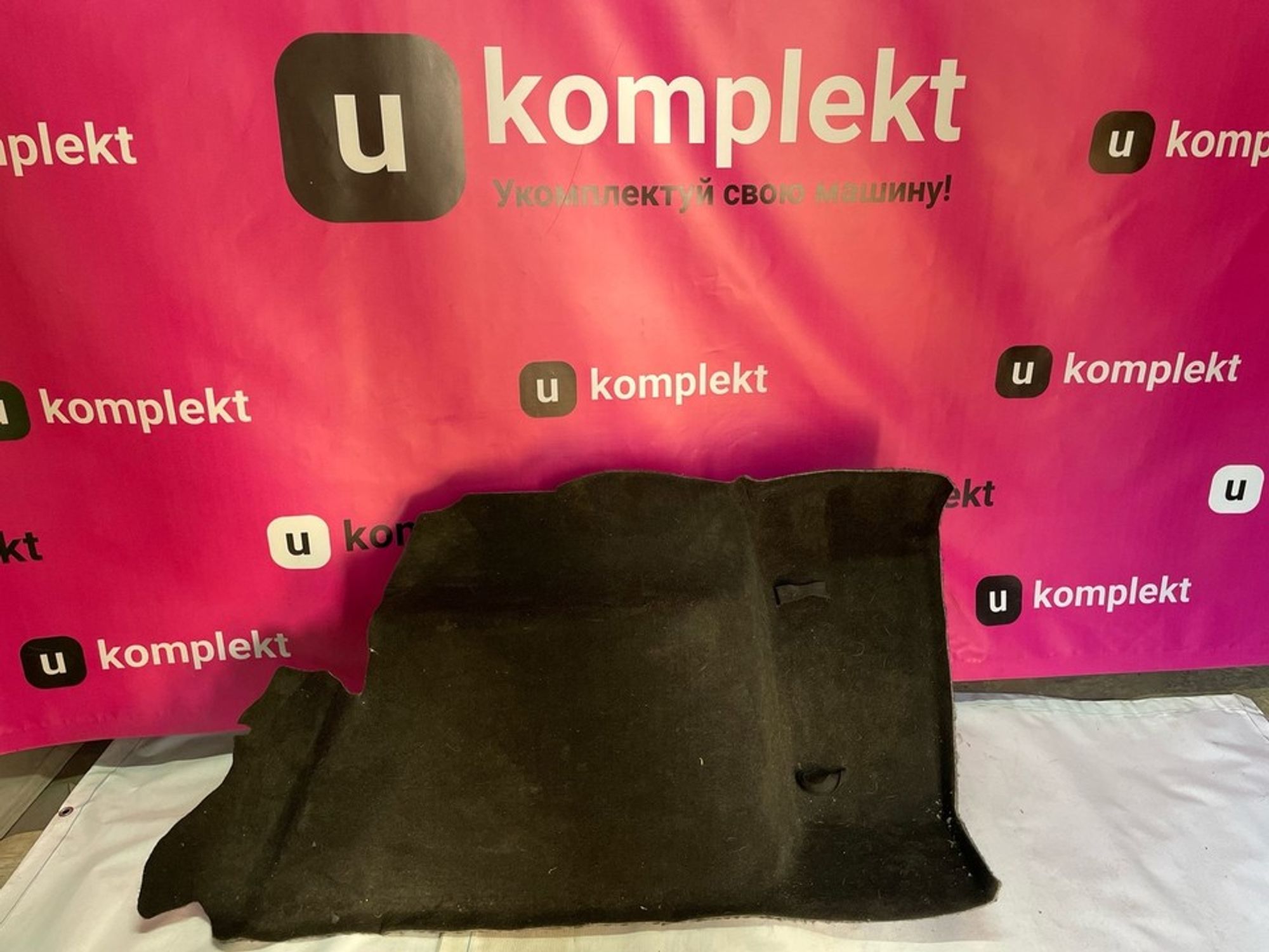 4M51F31148CB3YYW Обшивка багажника боковая правая R Ford Focus II, 700 рублей, Нижний Новгород