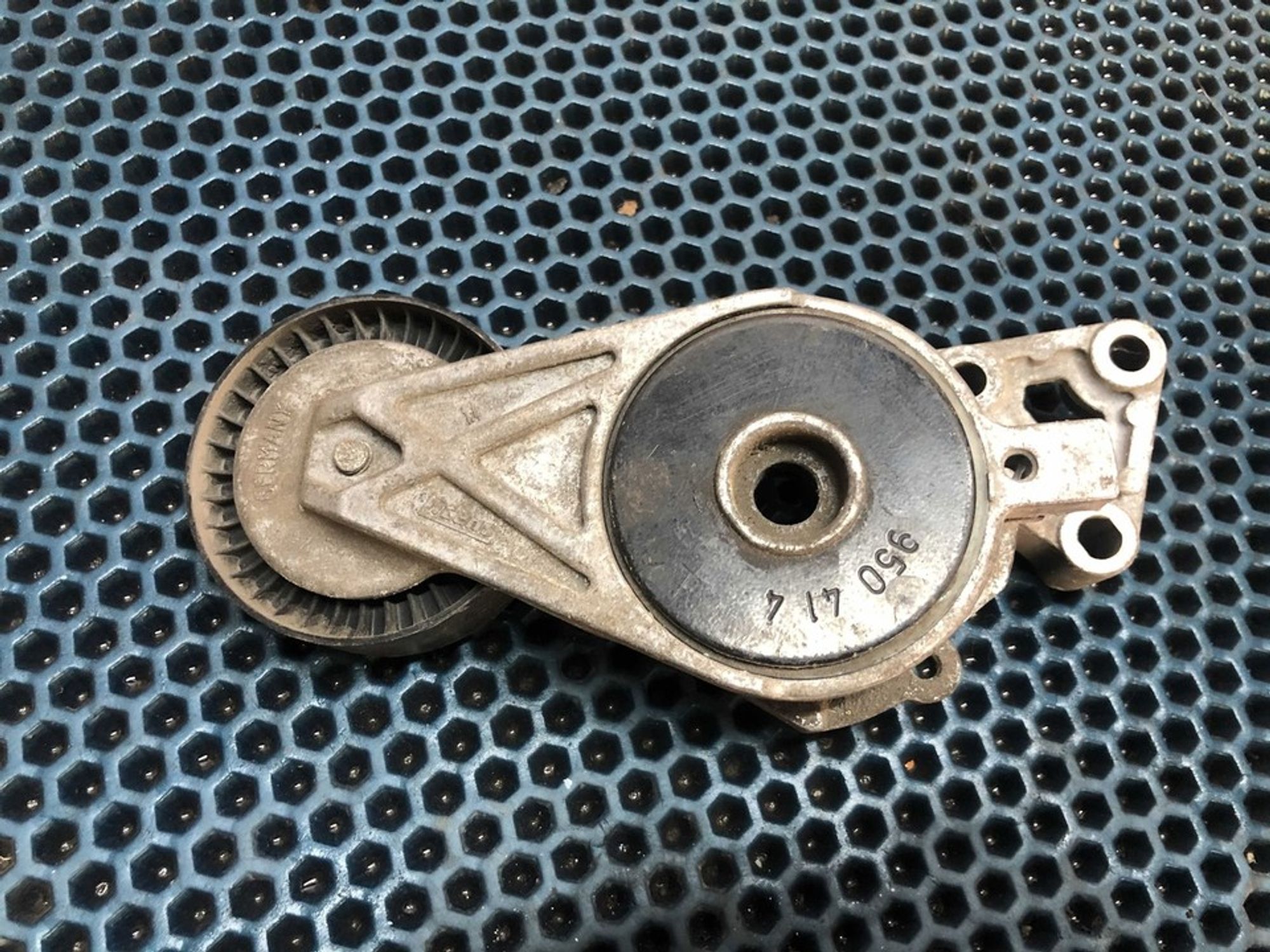 06A903315 Натяжитель ремня Skoda Octavia I, 900 рублей, Нижний Новгород