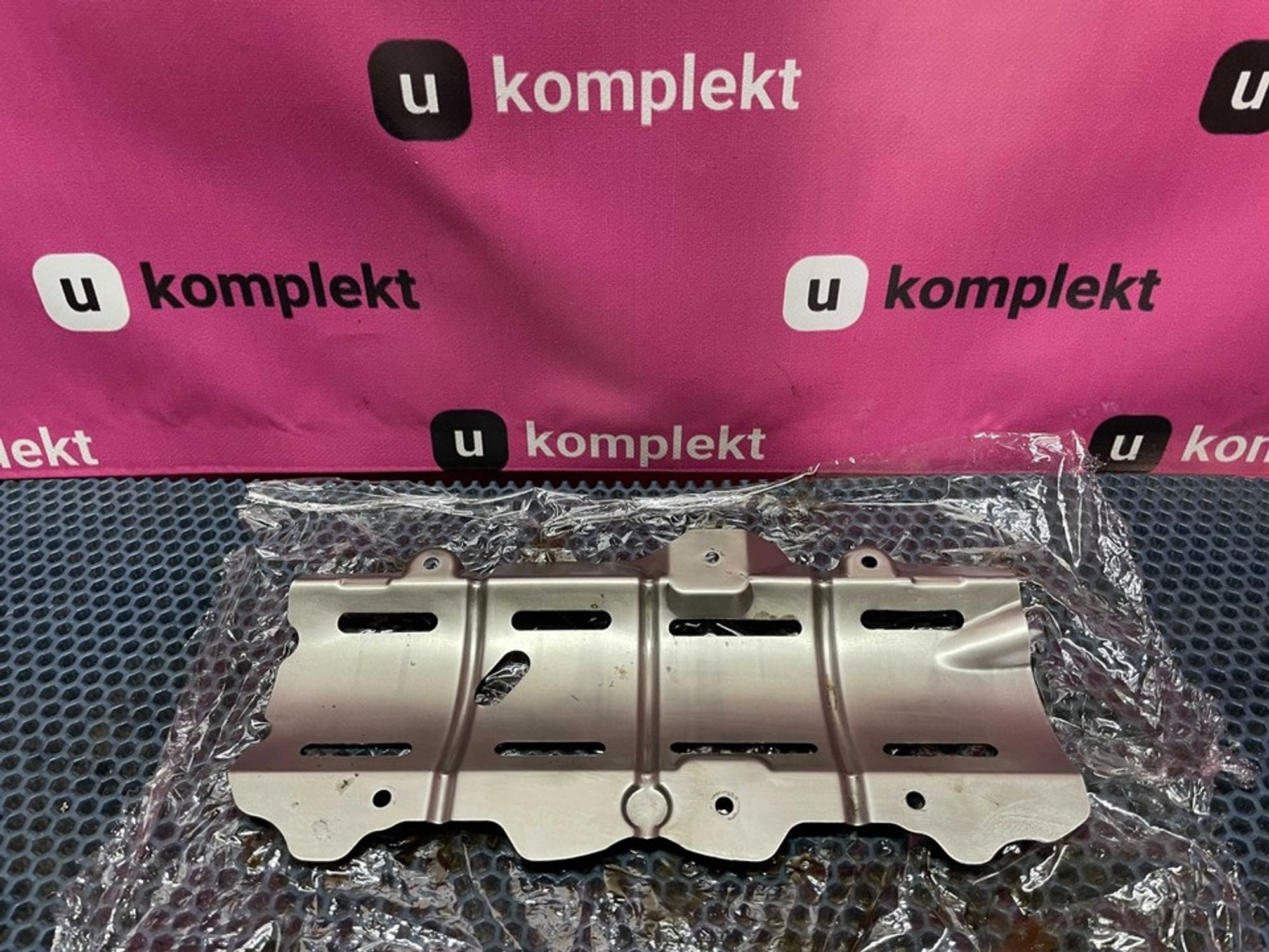 1813186 Маслоотражатель Ford Focus III, 800 рублей, Нижний Новгород