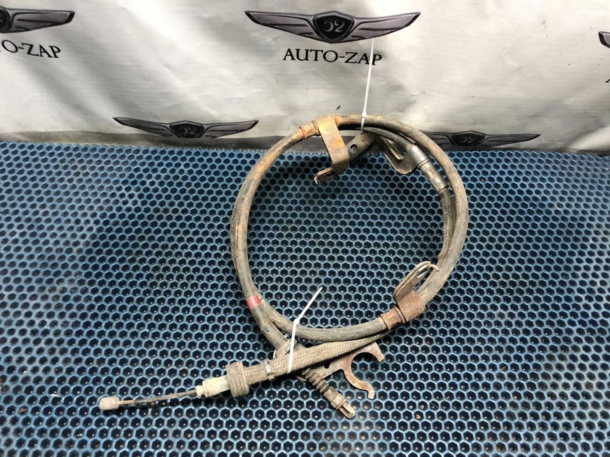 597601R300 Трос стояночного тормоза левый L Hyundai Solaris I, 700 рублей, Нижний Новгород