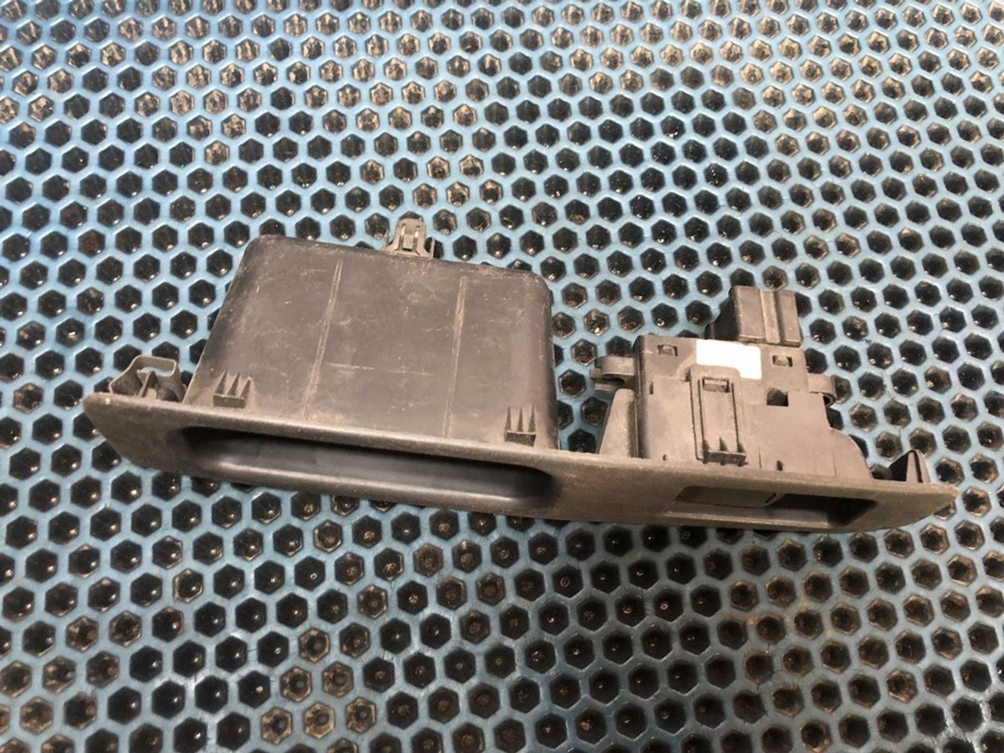 25411JD000 Кнопка стеклоподъемника Nissan Qashqai J10, 500 рублей, Нижний Новгород