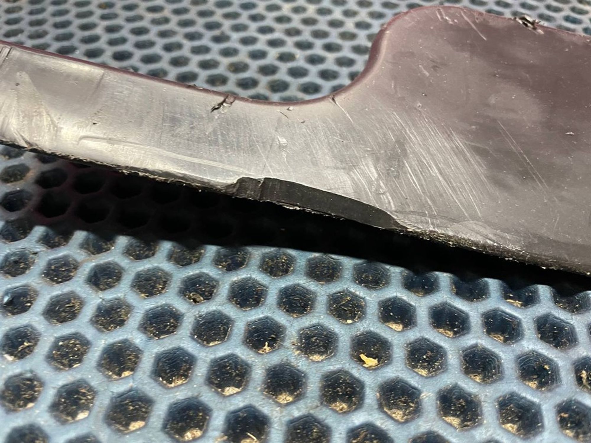 86818B2500 Брызговик передний правый R Kia Soul II, 900 рублей, Нижний Новгород