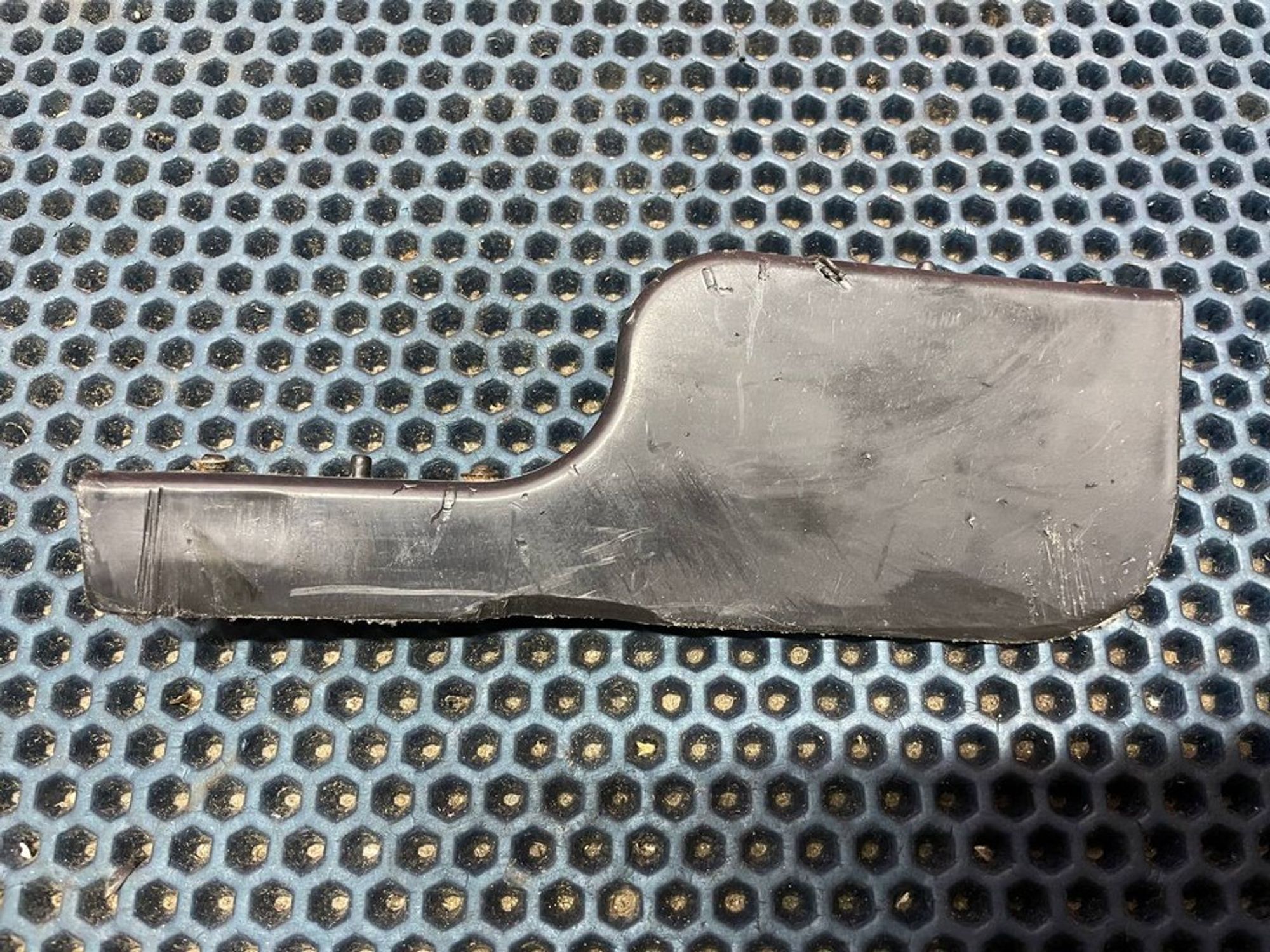 86818B2500 Брызговик передний правый R Kia Soul II, 900 рублей, Нижний Новгород