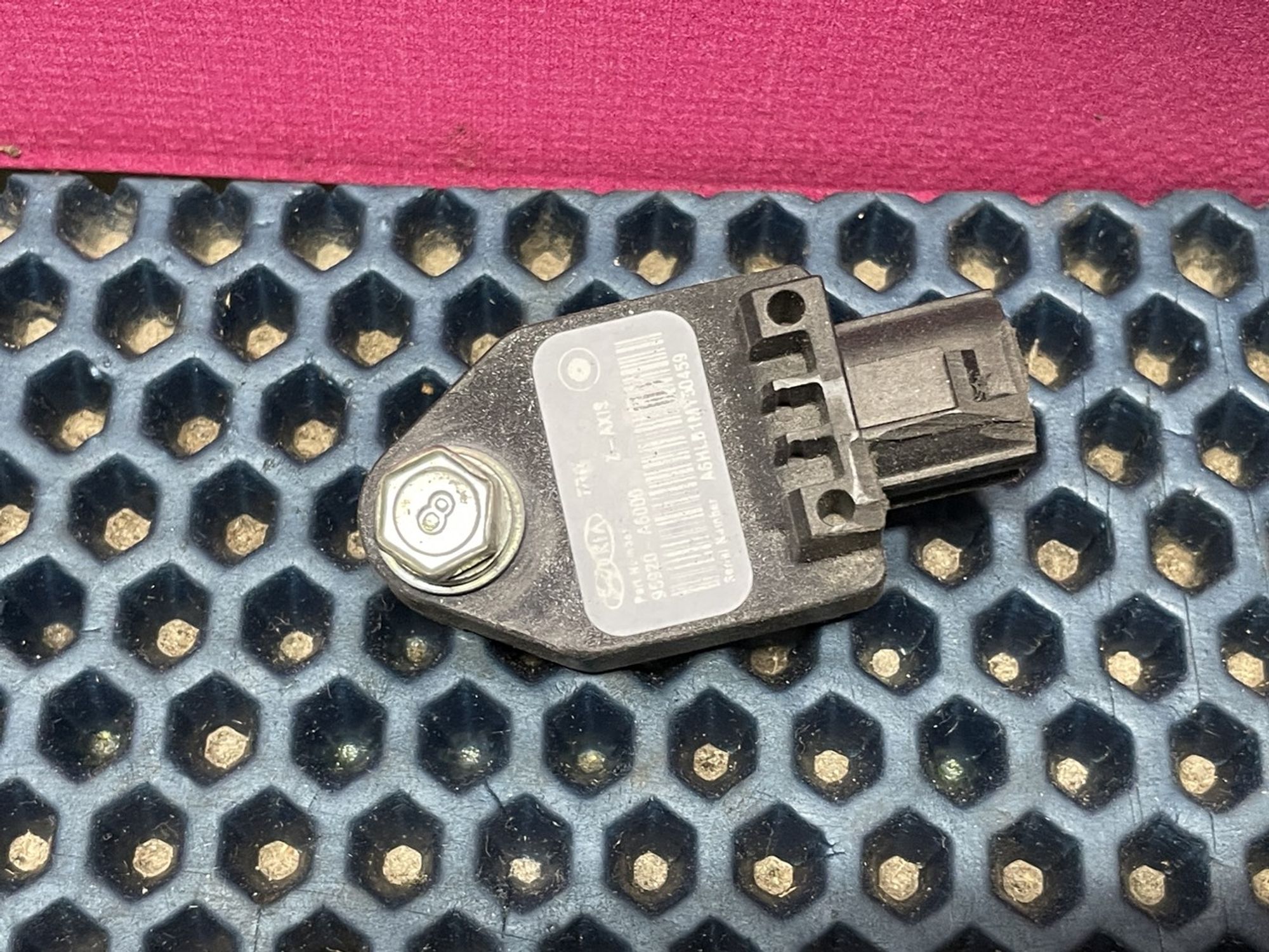 95920A6000 Датчик AIRBAG правый R Kia Ceed II, 700 рублей, Нижний Новгород