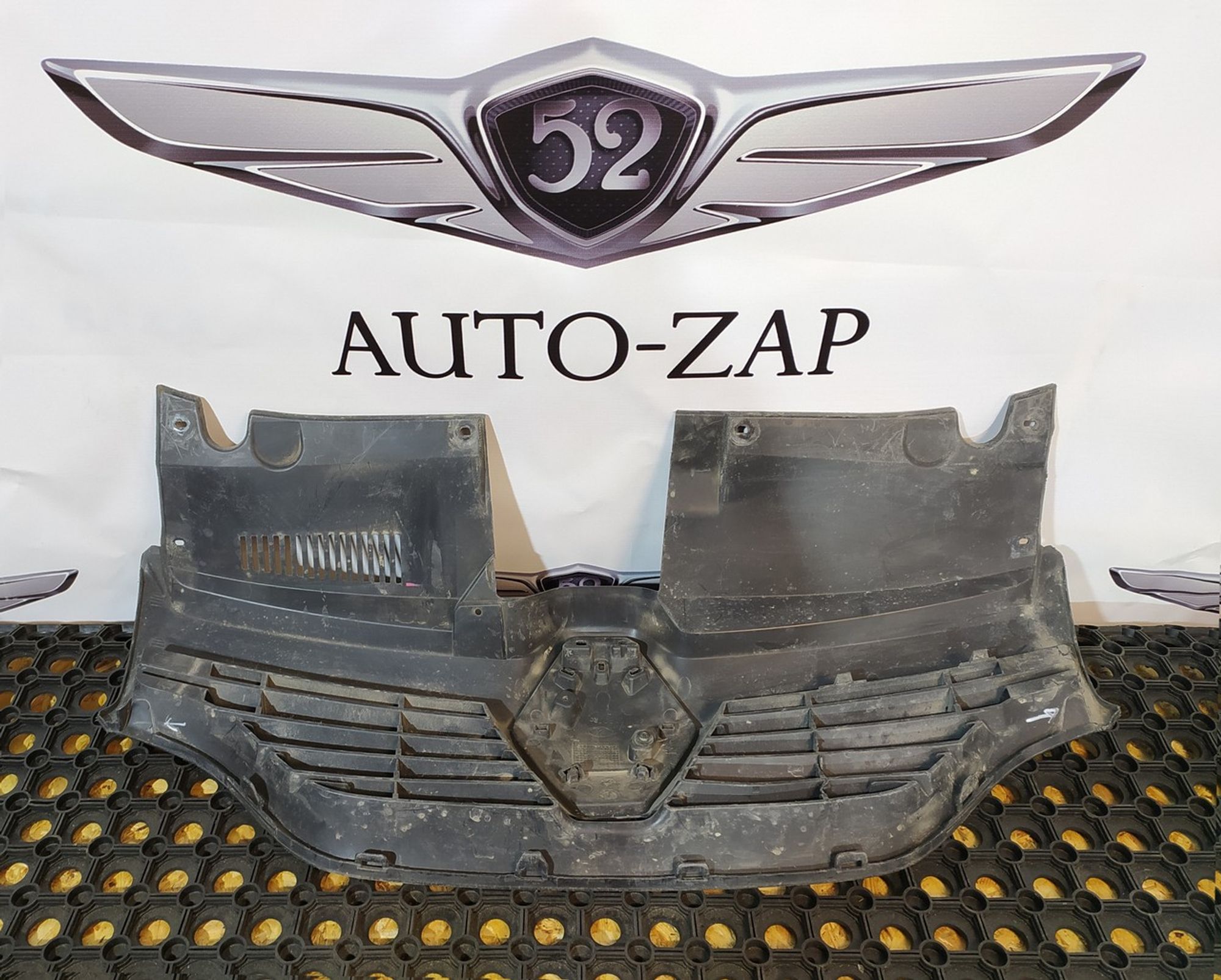 623105727R Решетка радиатора Renault Sandero II, 800 рублей, Нижний Новгород