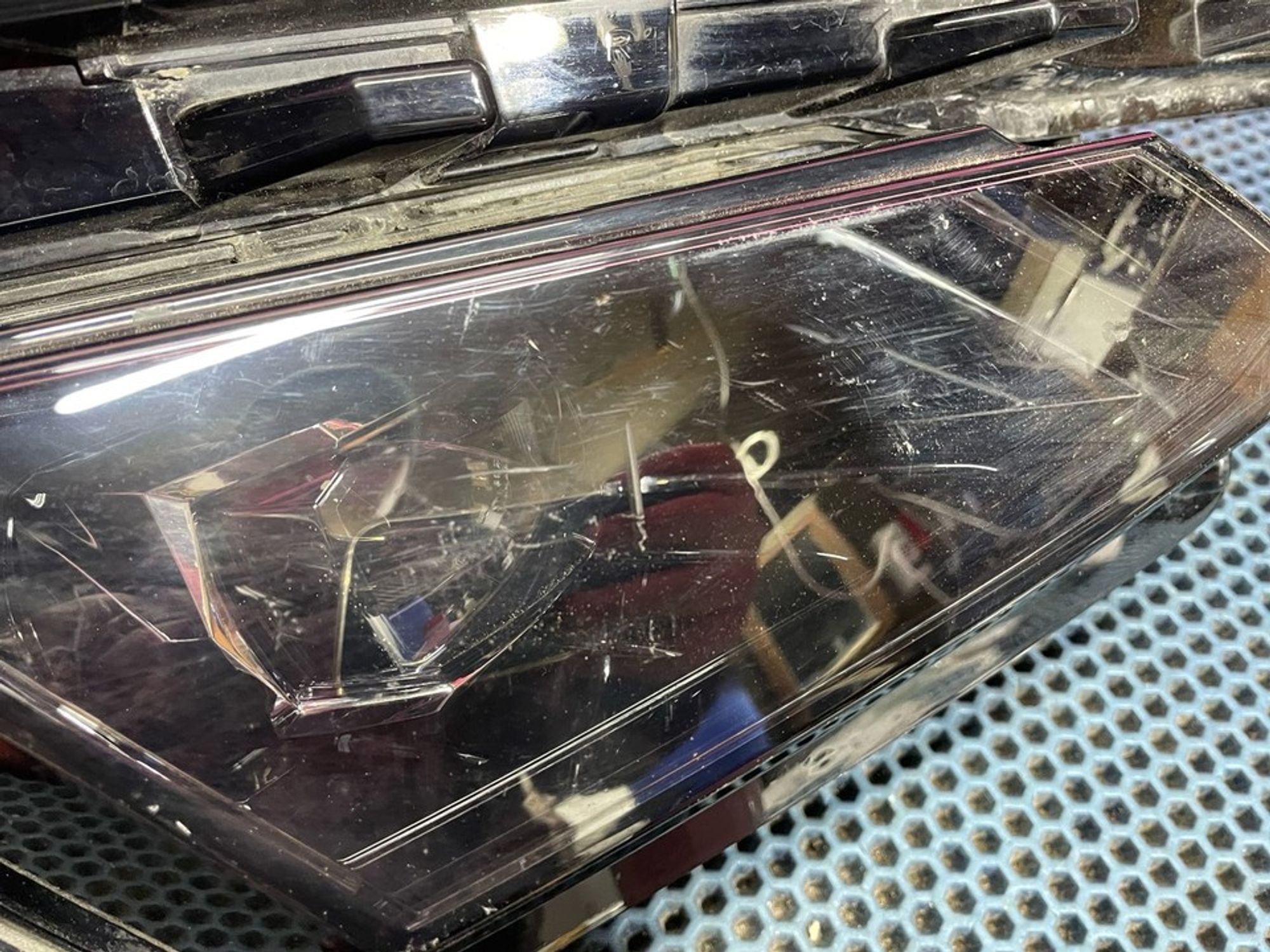 566941016H Фара правая R Skoda Kodiaq, 14200 рублей, Нижний Новгород