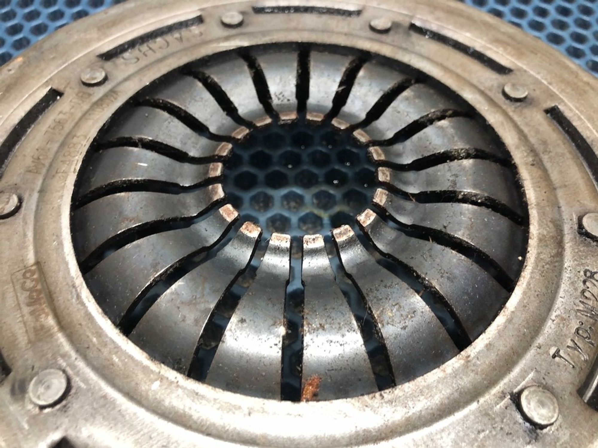 AV617563DB Корзина сцепления Ford B-Max, 1900 рублей, Нижний Новгород