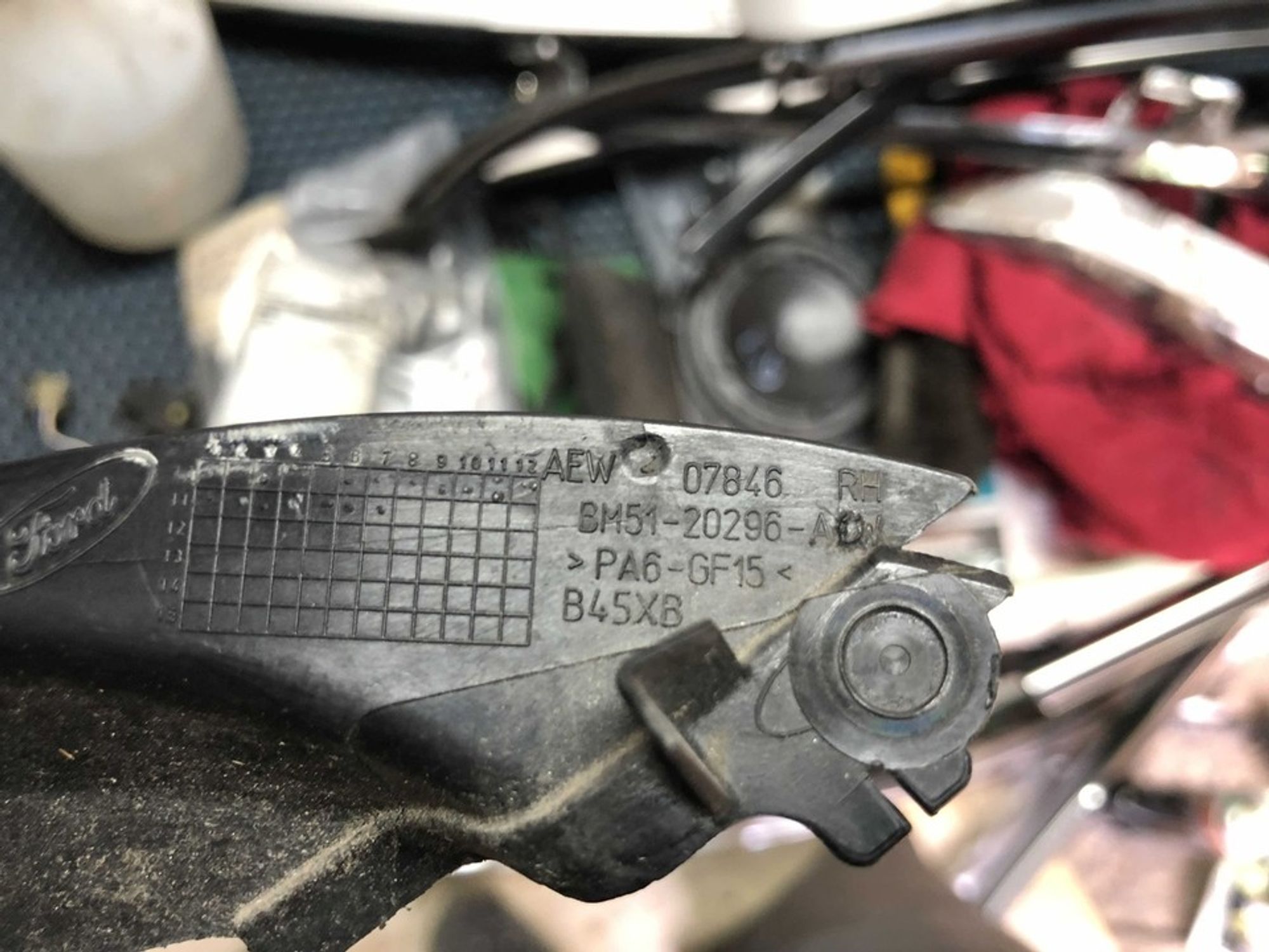 BM5120296A Накладка на рамку двери правая R Ford Focus III, 700 рублей, Нижний Новгород