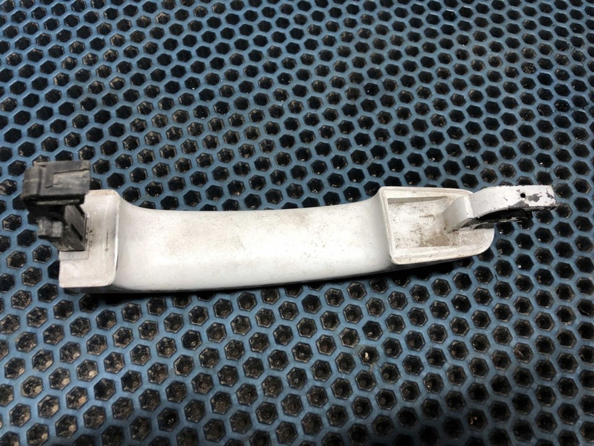 1738727 Ручка двери наружная задняя левая L Ford Focus III, 700 рублей, Нижний Новгород