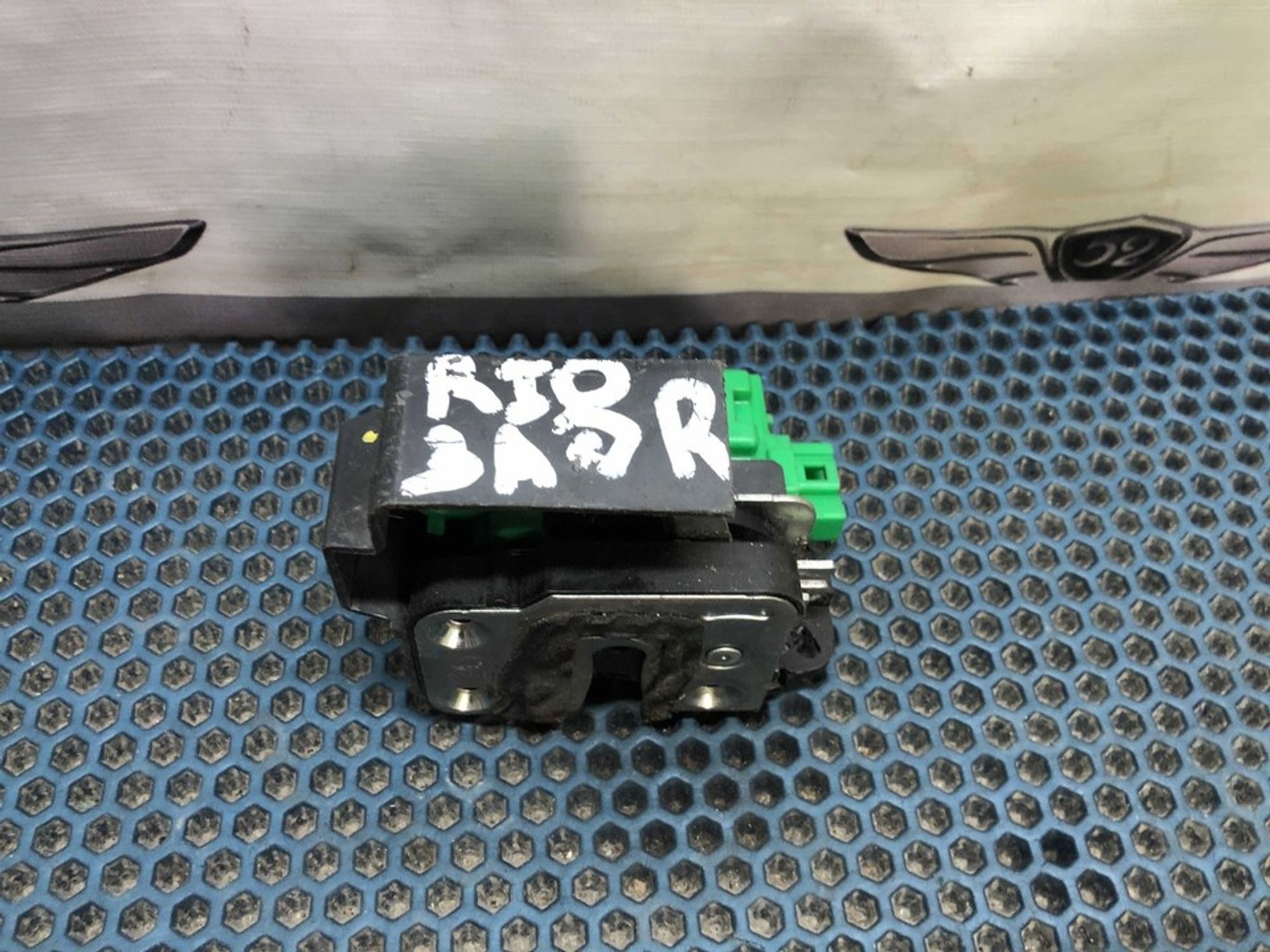 814201R020 Замок двери задней правой R Hyundai Solaris I, 900 рублей, Нижний Новгород