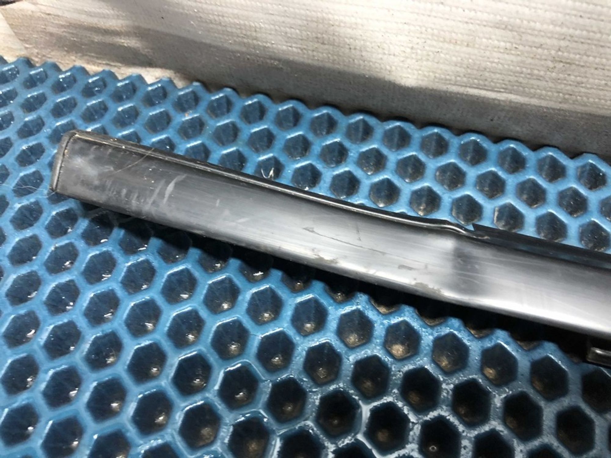 808201KA0A Уплотнитель стекла передний правый R Nissan Juke, 500 рублей, Нижний Новгород