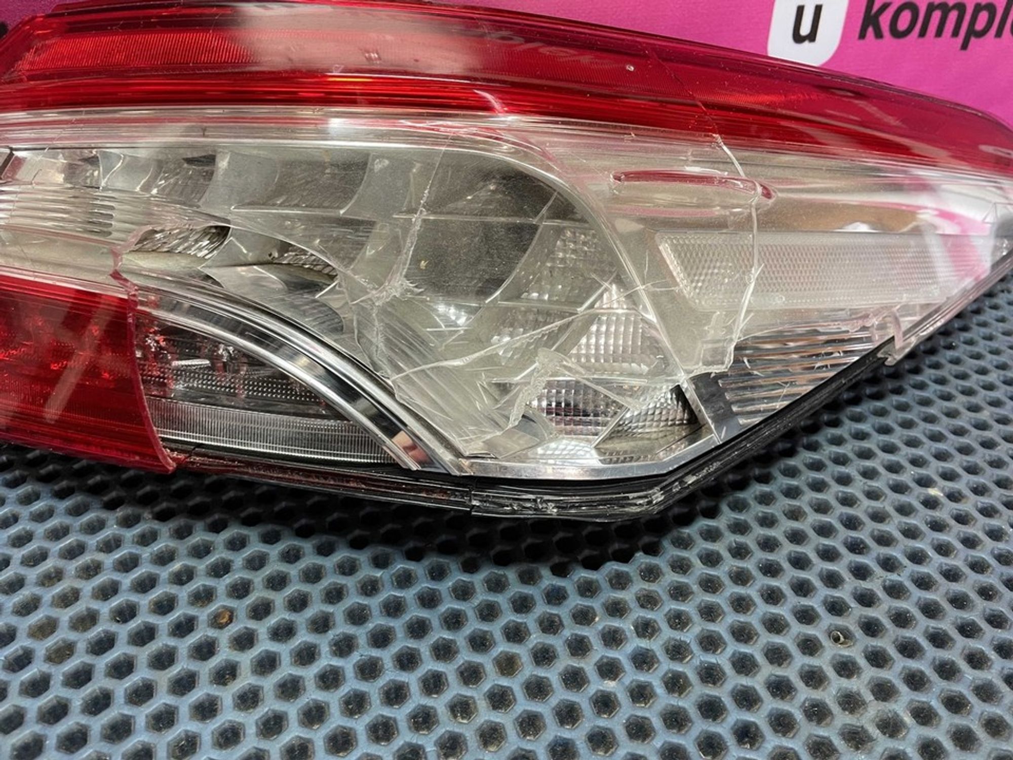 8155133660 Фонарь задний правый внутренний R Toyota Camry XV70, 1900 рублей, Нижний Новгород