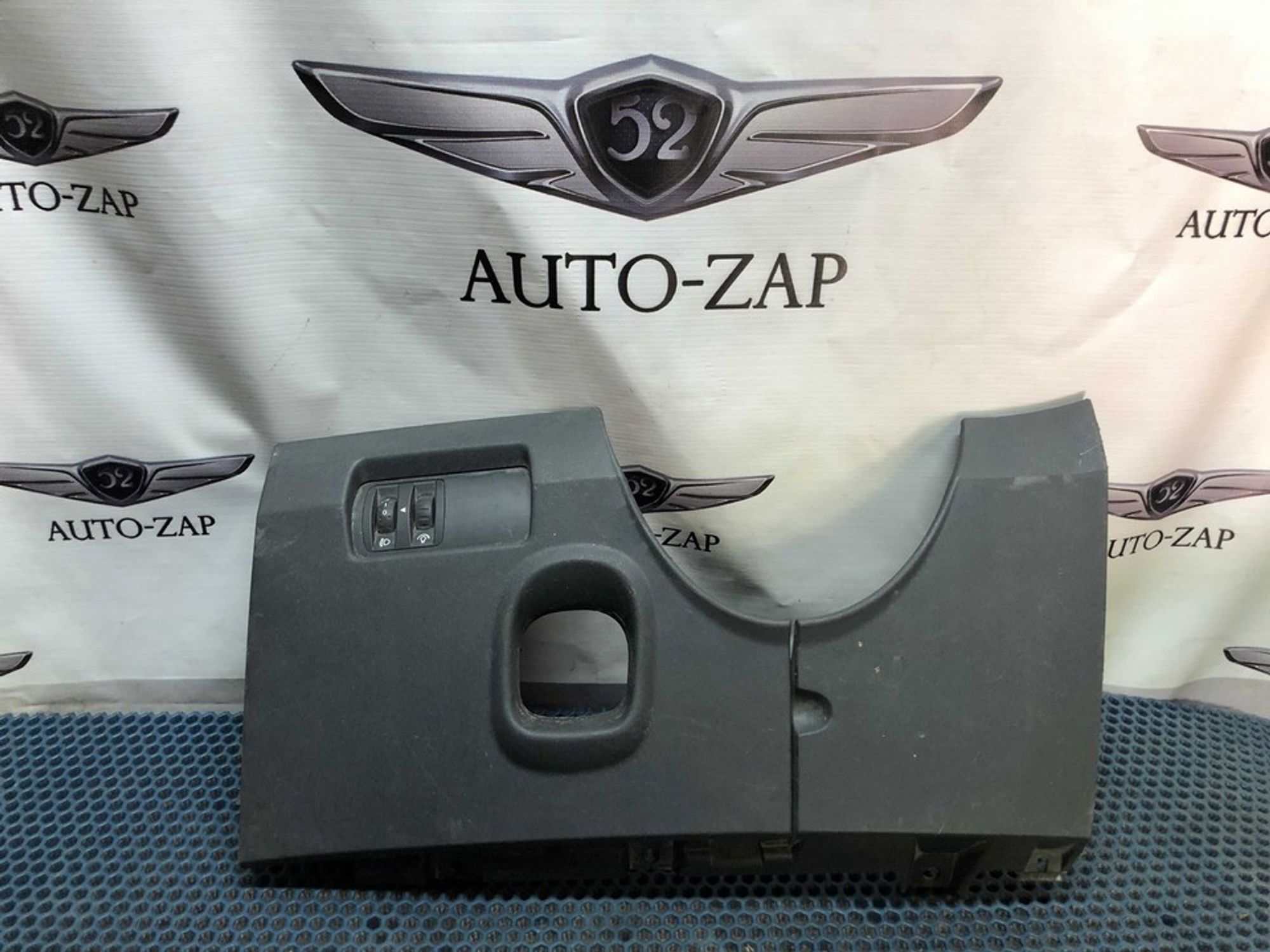 7701063937 Накладка торпедо подрулевая Renault Megane II, 900 рублей, Нижний Новгород