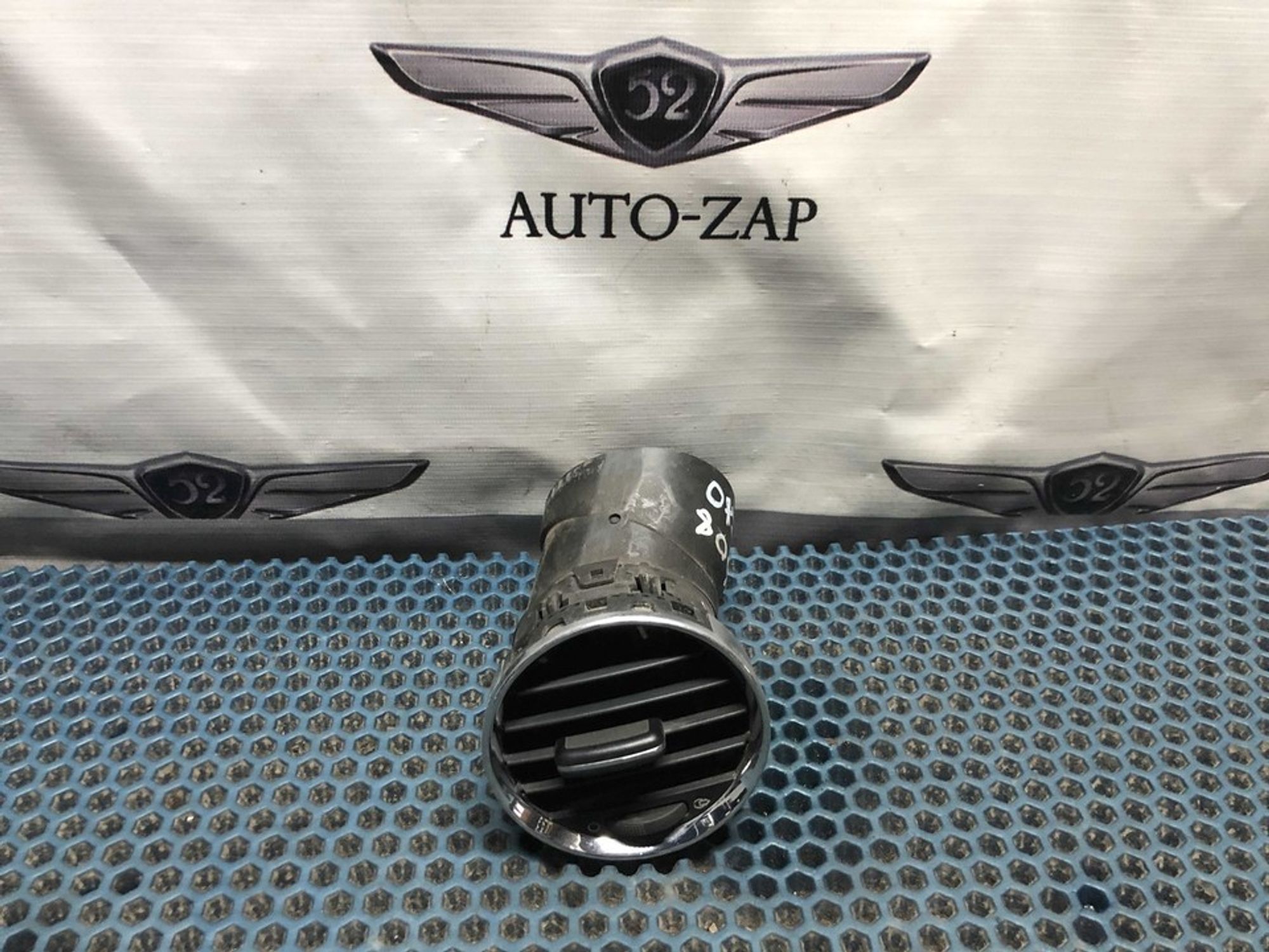 9655994277 Дефлектор воздушный левый L Peugeot 308 I, 700 рублей, Нижний Новгород