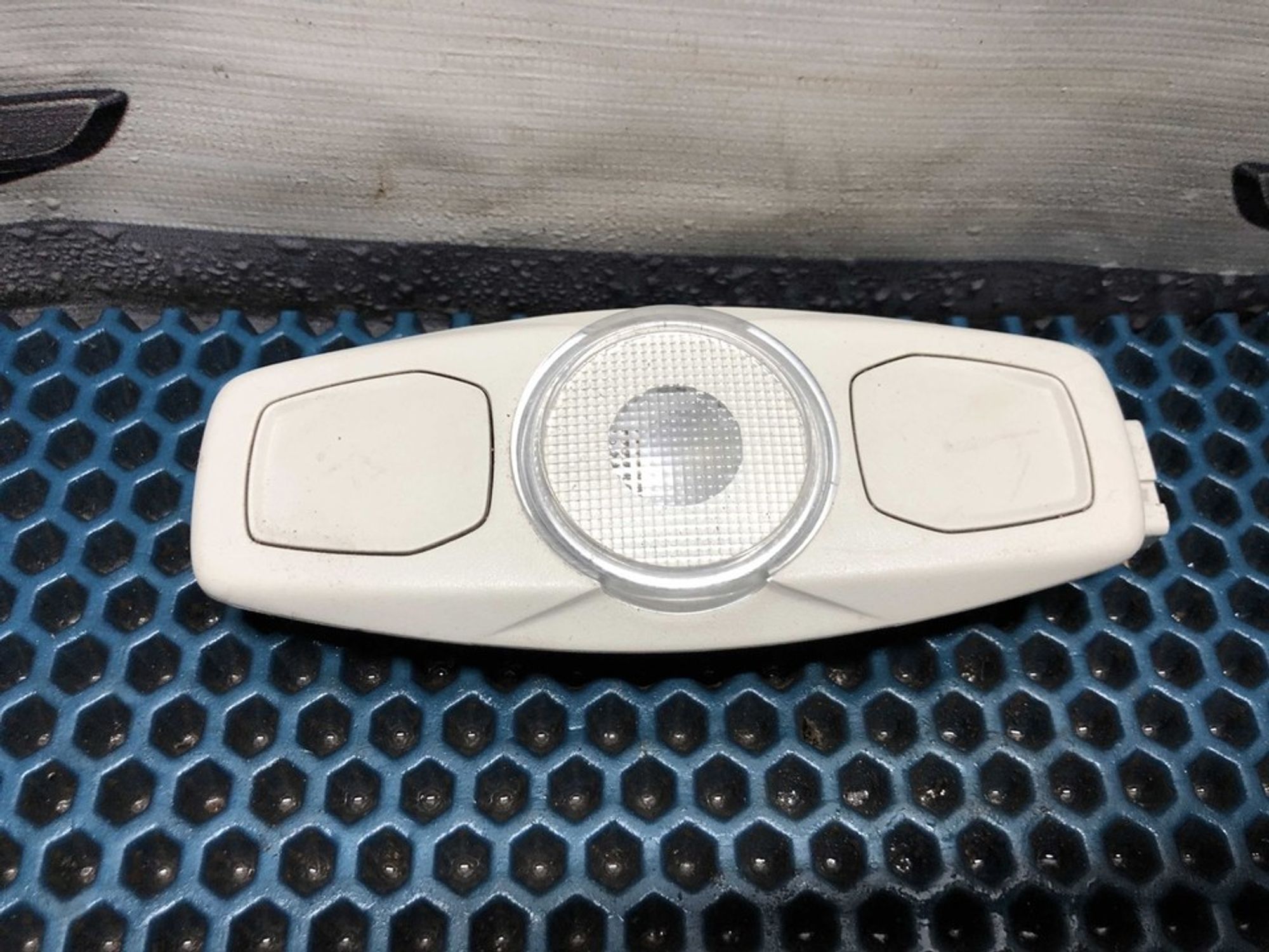 AM5113776BB Плафон внутреннего освещения Ford Focus III, 700 рублей, Нижний Новгород