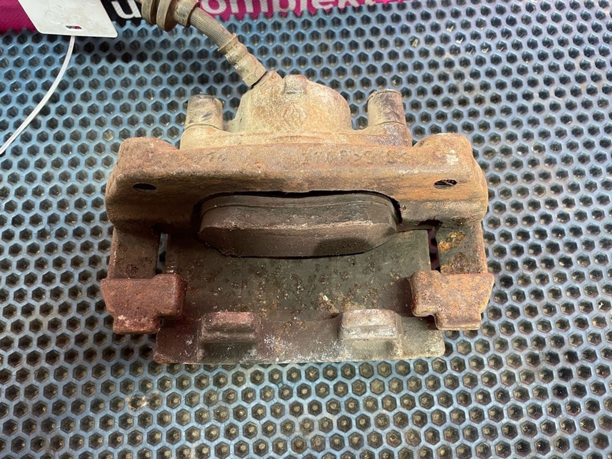 410111495R Суппорт передний левый L Renault Captur I, 1500 рублей, Нижний Новгород