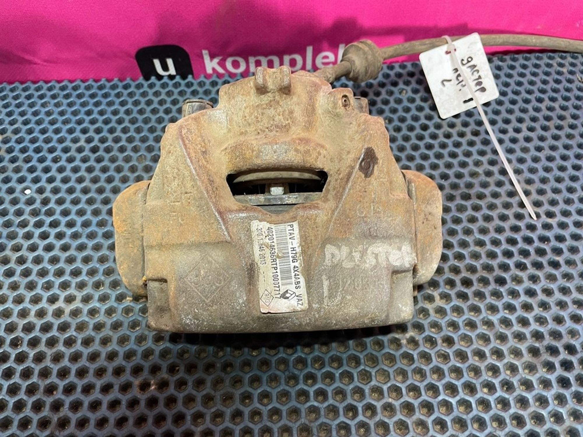 410111495R Суппорт передний левый L Renault Captur I, 1500 рублей, Нижний Новгород