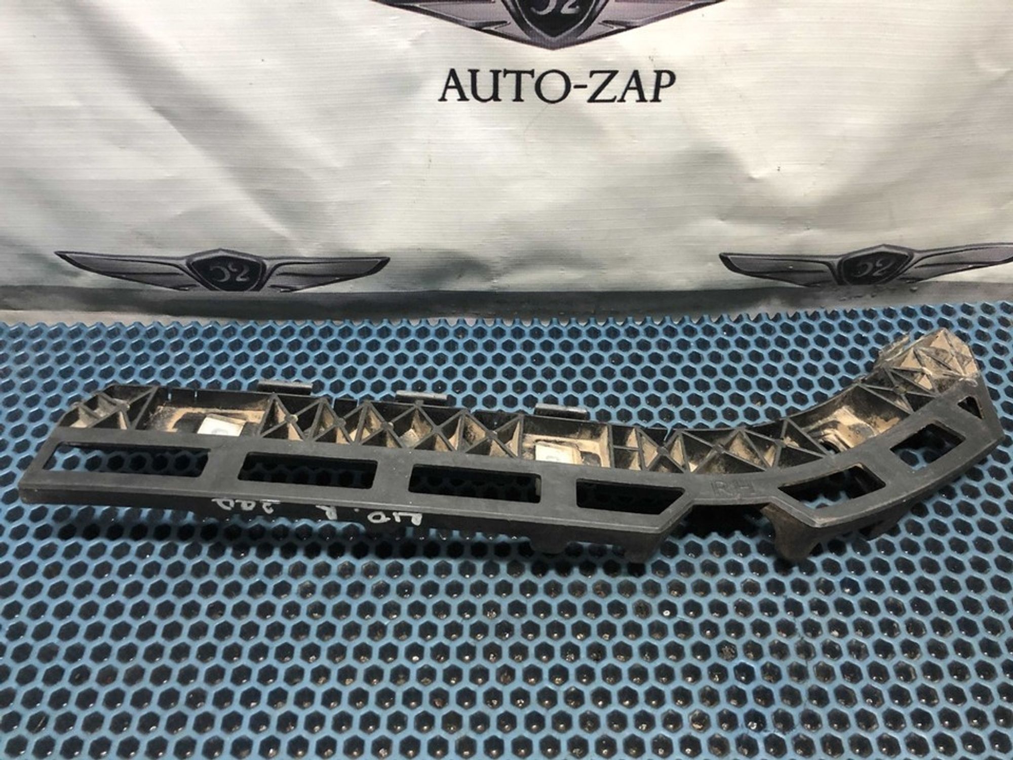 866144Y500 Кронштейн заднего бампера правый R Kia Rio III, 500 рублей, Нижний Новгород