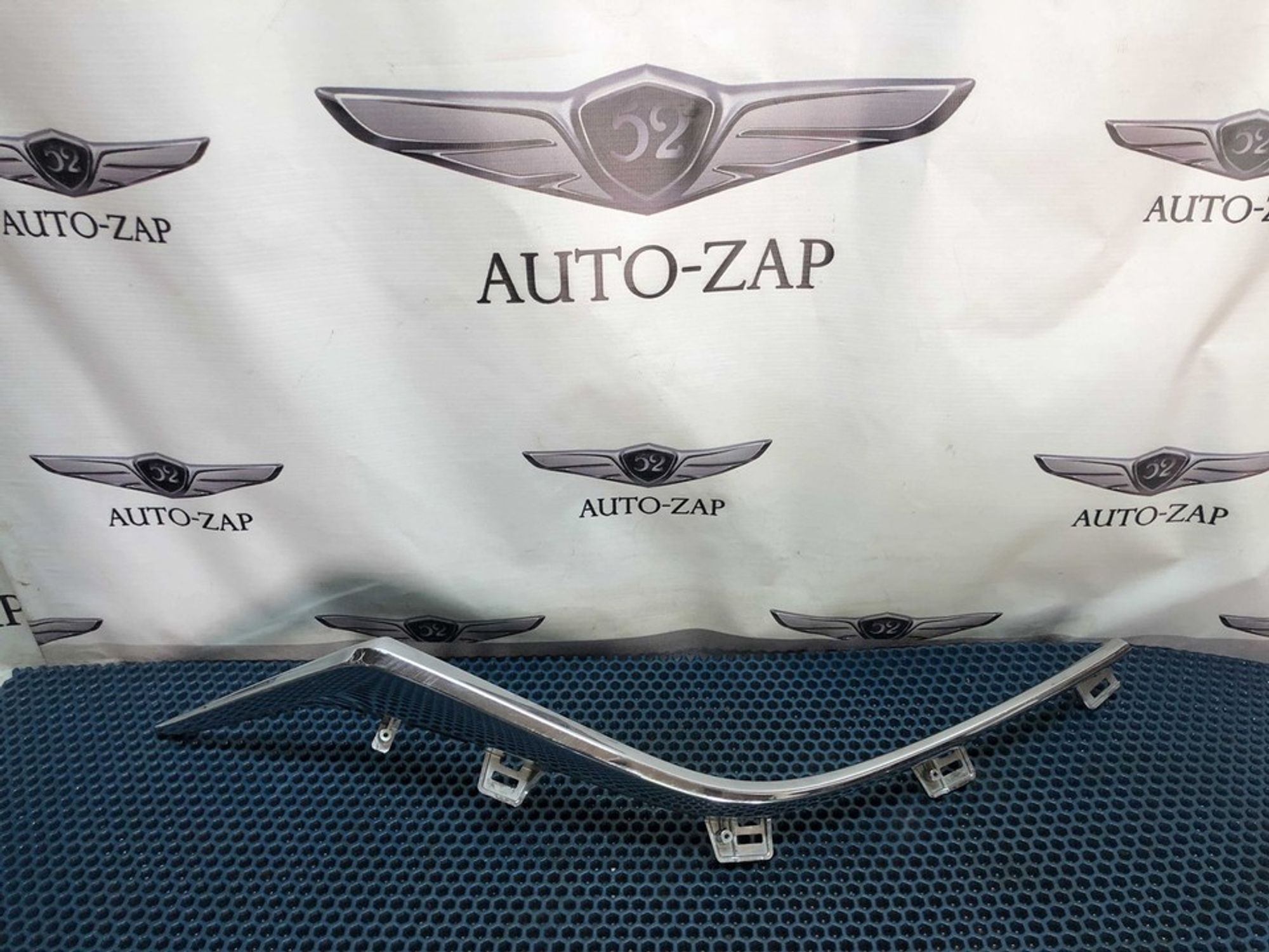 BHN1507J1 Молдинг решетки правый R Mazda 3 II, 1000 рублей, Нижний Новгород