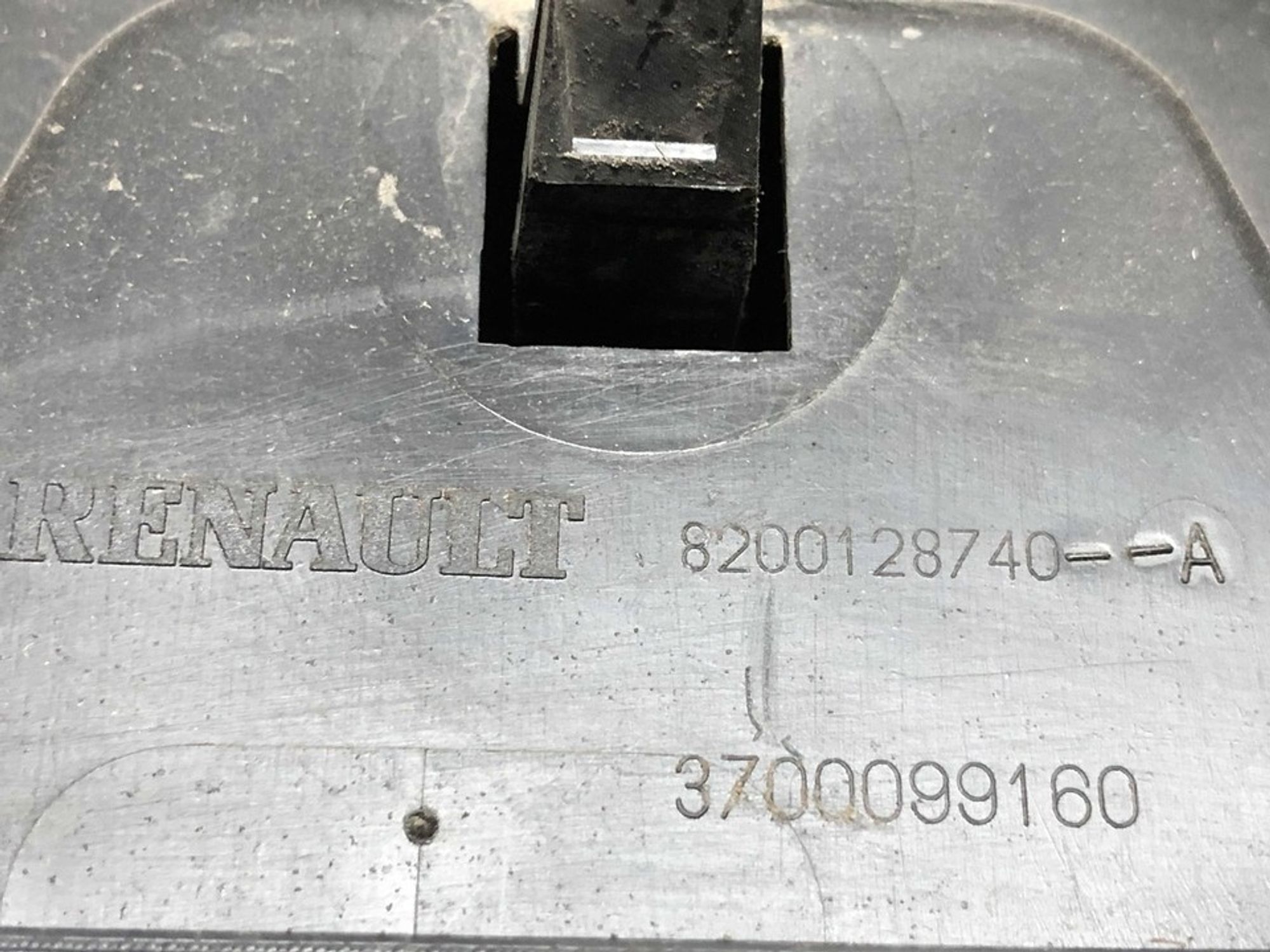 8200128740 Накладка багажника Renault Megane II, 800 рублей, Нижний Новгород