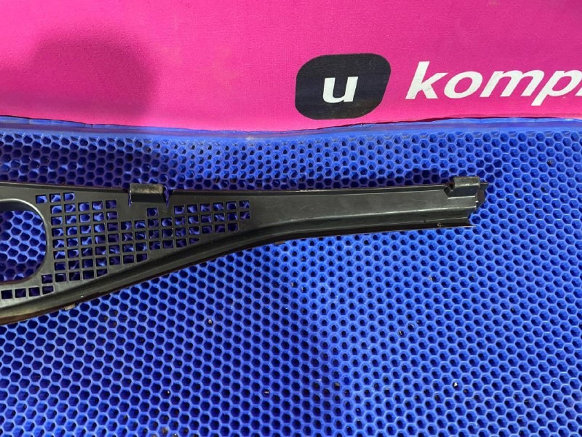 8200294316 Жабо стеклоочистителя Renault Logan I, 500 рублей, Нижний Новгород