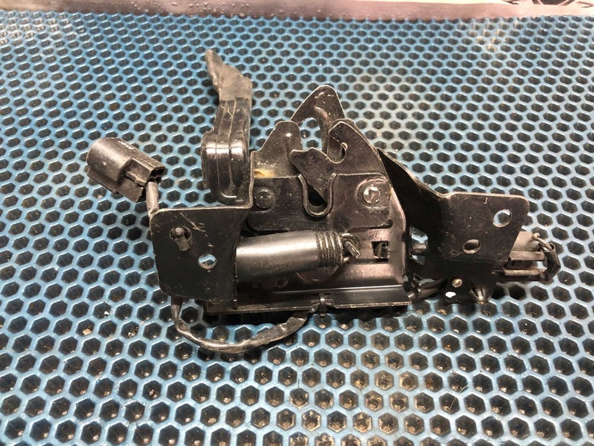 81130C5000 Замок капота Kia Sorento III Prime, 2700 рублей, Нижний Новгород