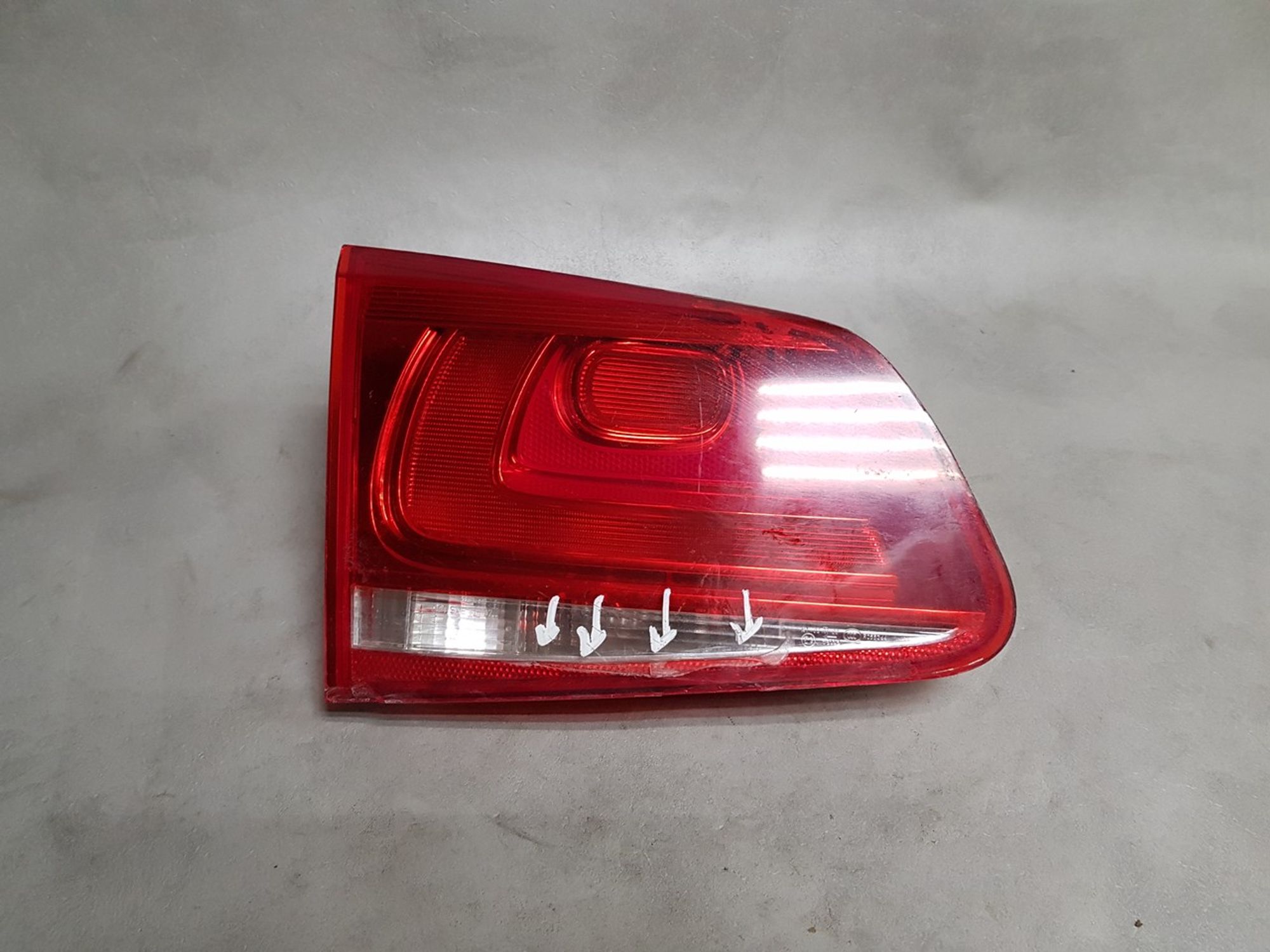 7P6945093C Фонарь задний левый L Volkswagen Touareg II, 900 рублей, Нижний Новгород