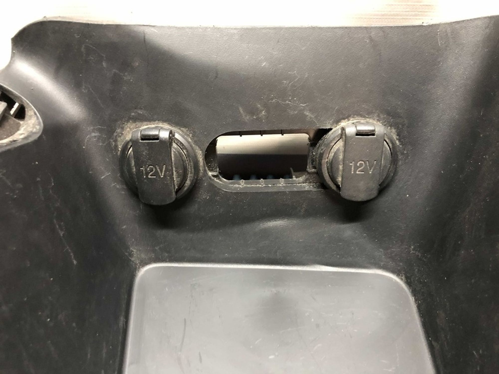 84631A2000 Консоль центральная Kia Ceed II, 700 рублей, Нижний Новгород