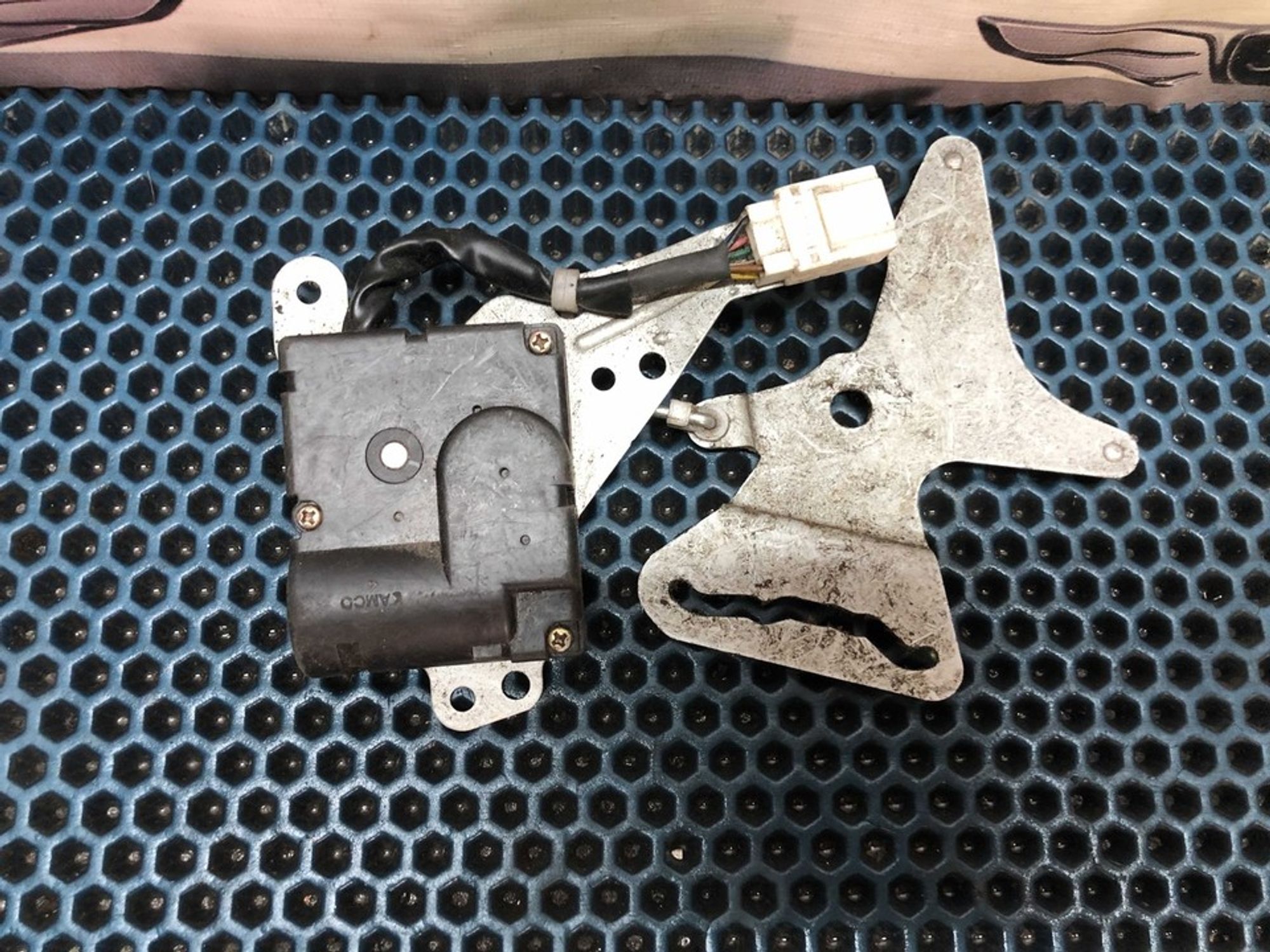 9710838000 Моторчик привода заслонки отопителя Hyundai Santa Fe III, 600 рублей, Нижний Новгород