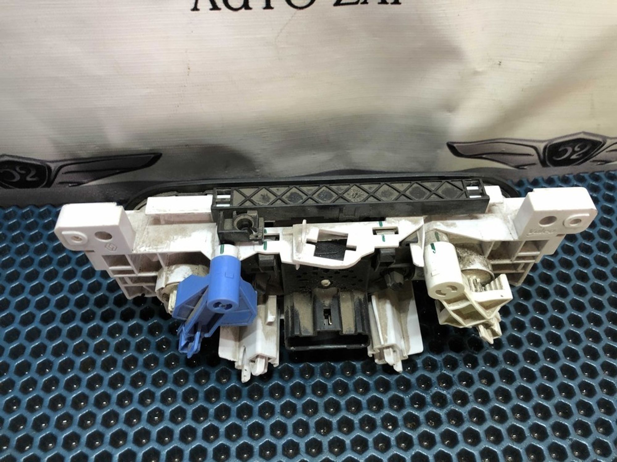 6001551698 Блок управления климатом Renault Неопознанная модель, 800 рублей, Нижний Новгород