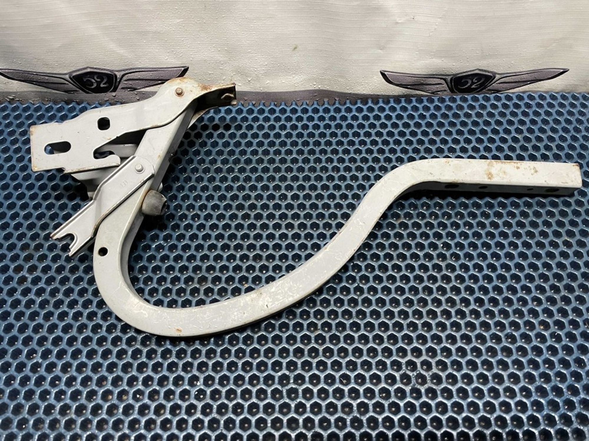 792102D000 Петля крышки багажника левая L Hyundai Elantra XD/XD2, 700 рублей, Нижний Новгород