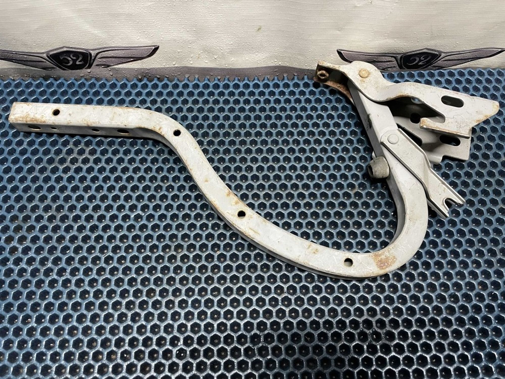 792102D000 Петля крышки багажника левая L Hyundai Elantra XD/XD2, 700 рублей, Нижний Новгород