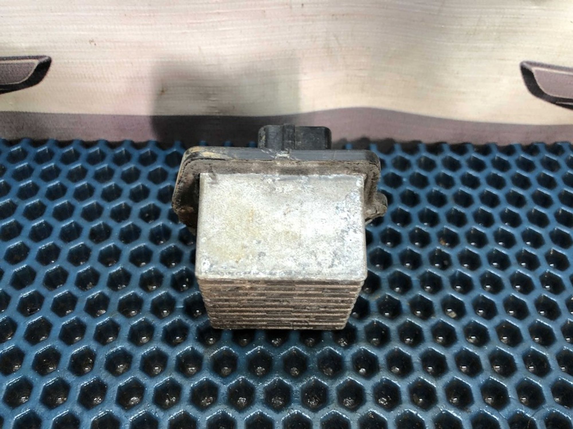 9562664J00 Резистор отопителя Suzuki Grand Vitara II, 1000 рублей, Нижний Новгород