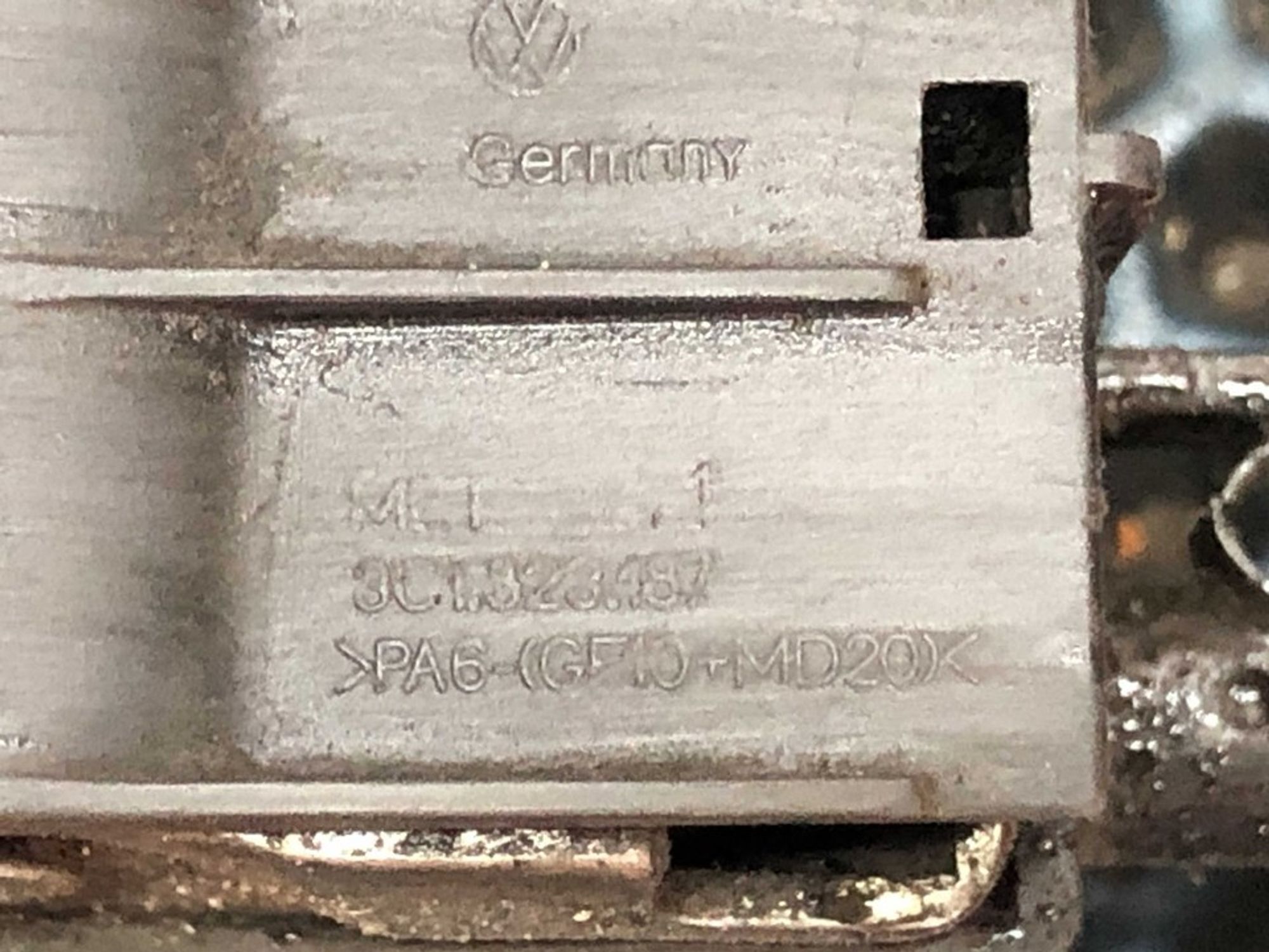 3C1823187 Замок капота Volkswagen Passat B6, 1000 рублей, Нижний Новгород