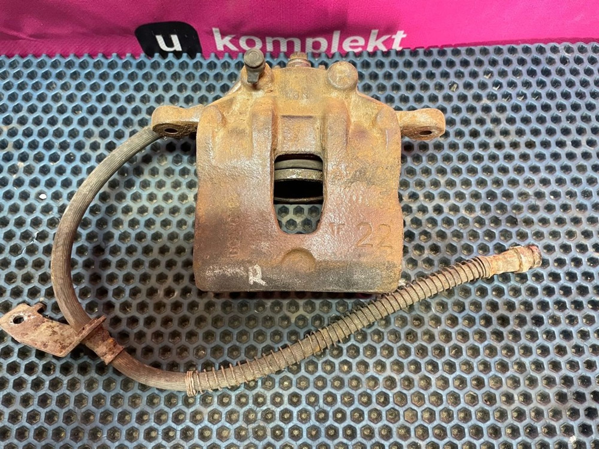 581304L000 Суппорт передний правый R Kia Rio III, 1000 рублей, Нижний Новгород