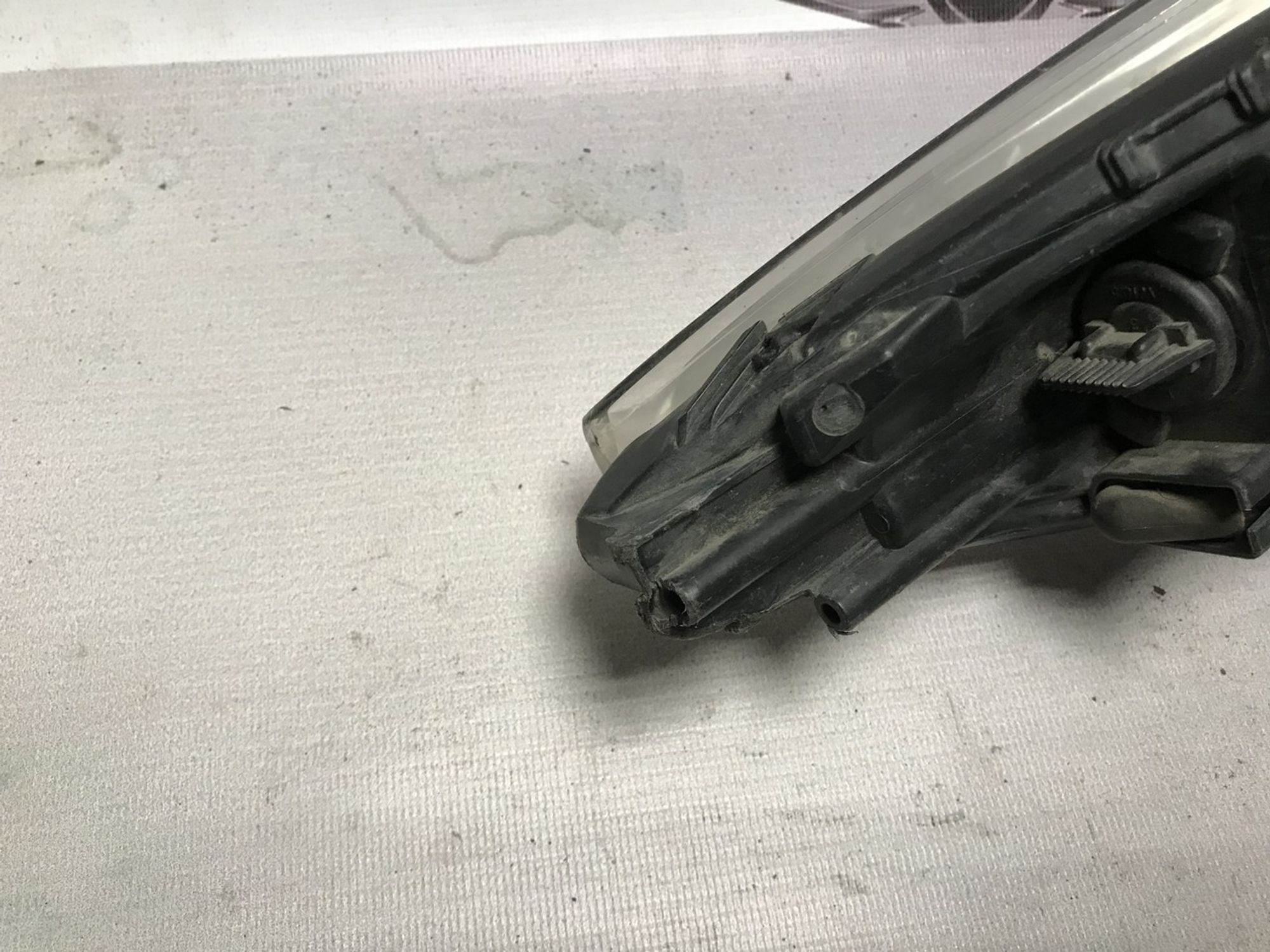 921021P000 Фара правая R Kia Venga, 1700 рублей, Нижний Новгород