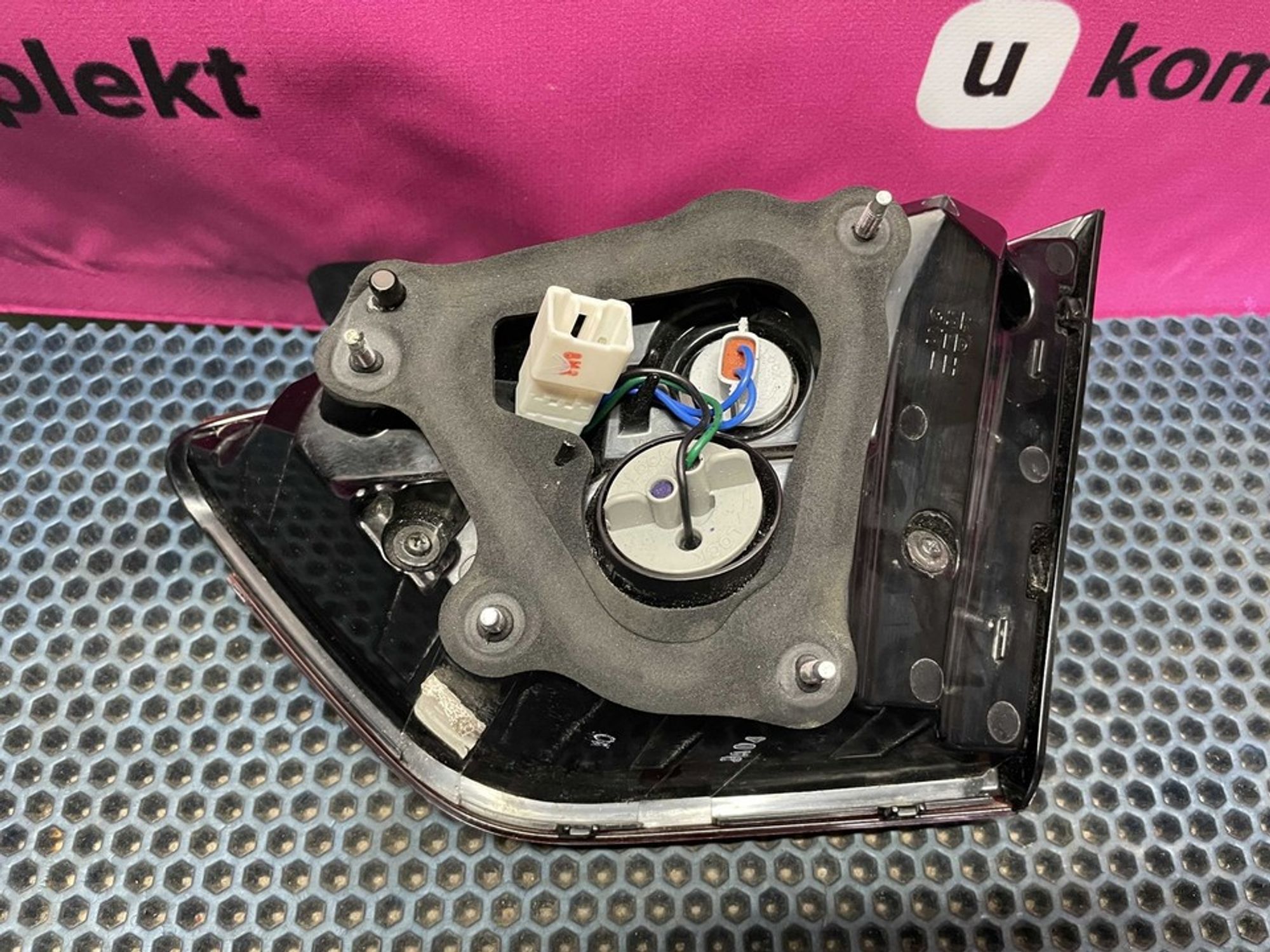 92403M0000 Фонарь задний левый внутренний L Hyundai Creta I, 700 рублей, Нижний Новгород