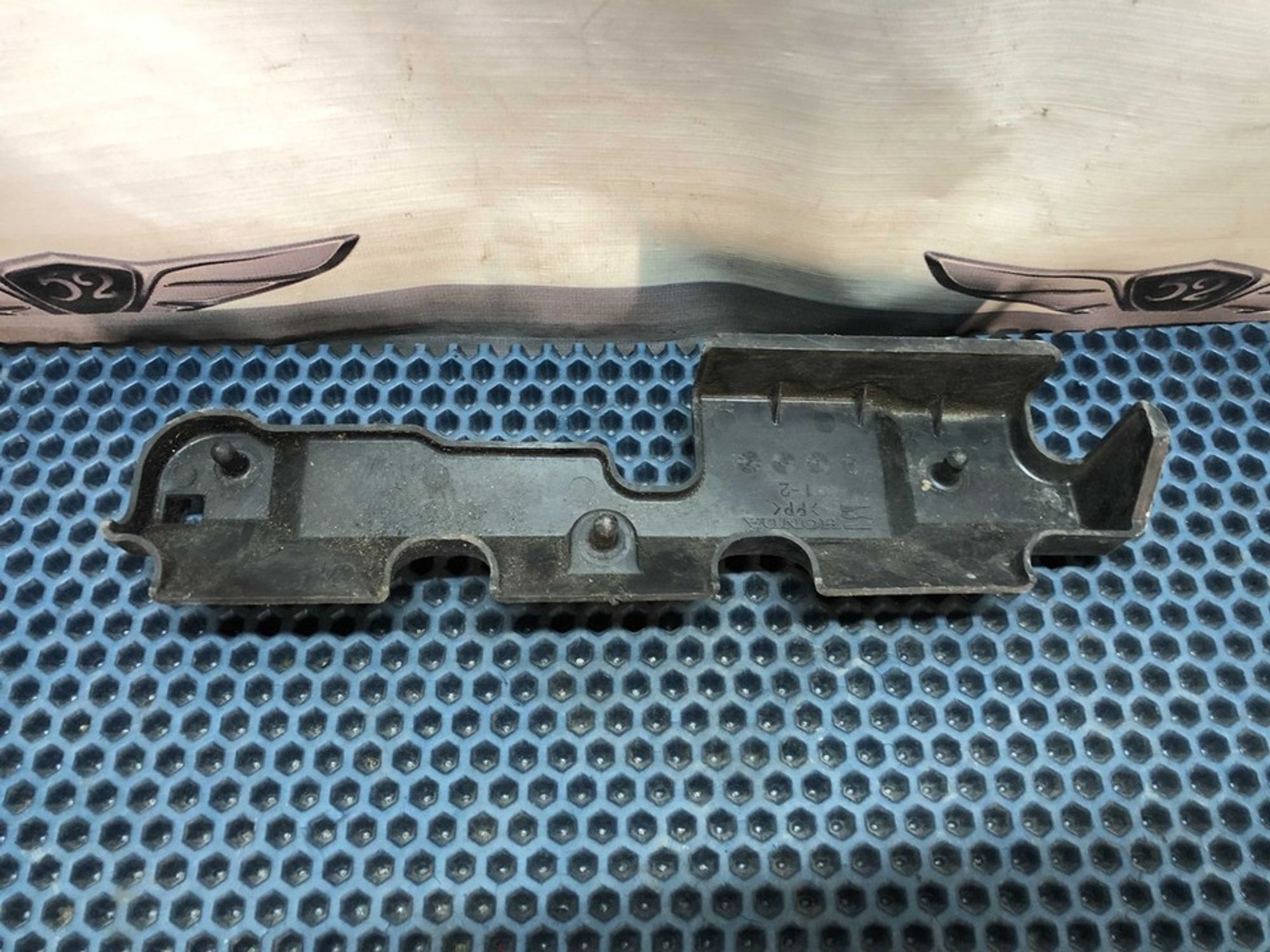 16640RNAA00 Накладка декоративная Honda Civic VIII, 500 рублей, Нижний Новгород