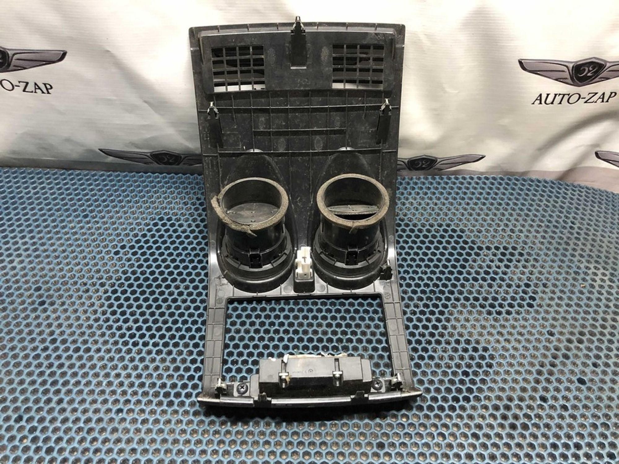 P10381A77100 Накладка консоли Nissan Qashqai J10, 2500 рублей, Нижний Новгород