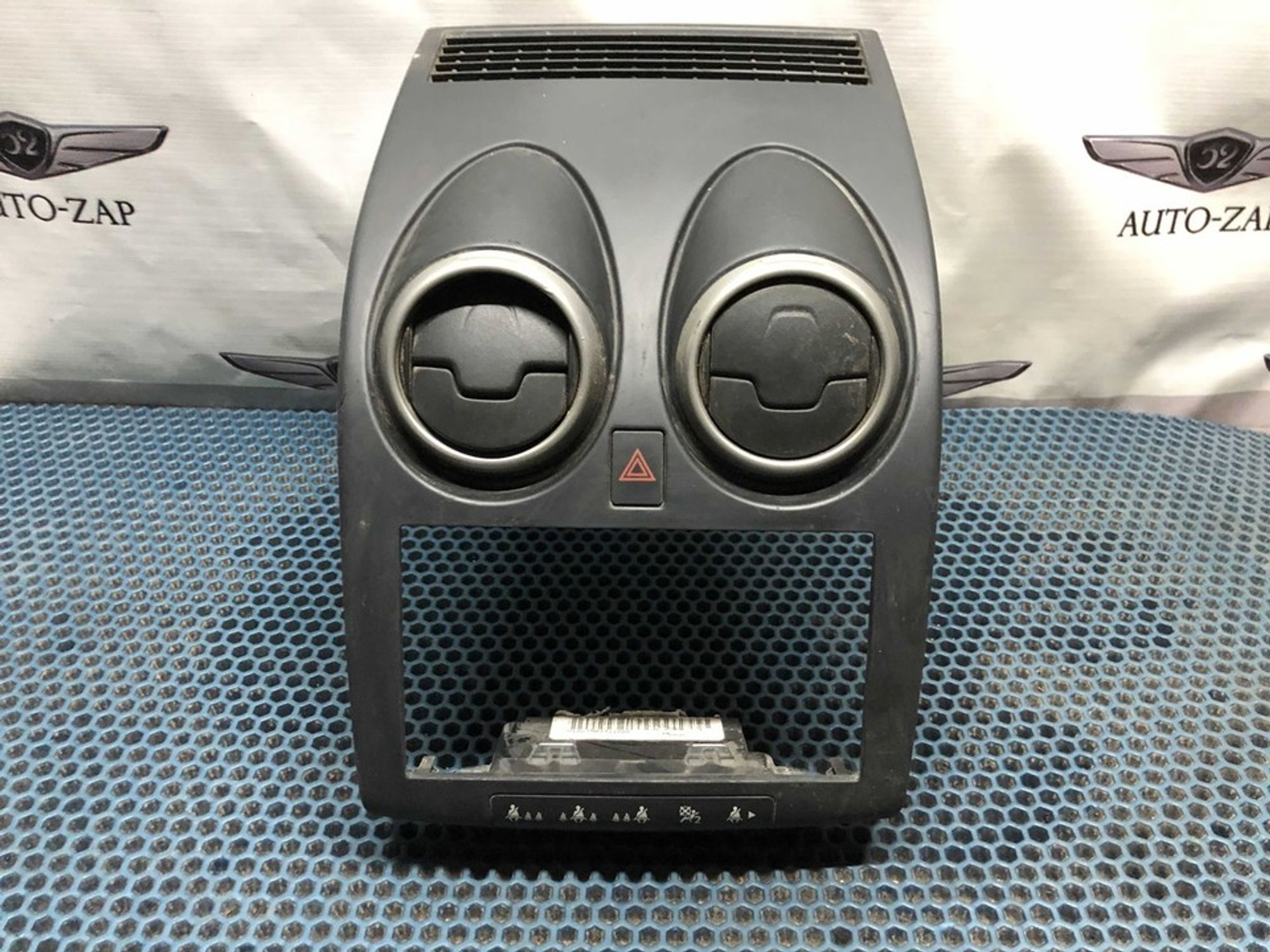 P10381A77100 Накладка консоли Nissan Qashqai J10, 2500 рублей, Нижний Новгород