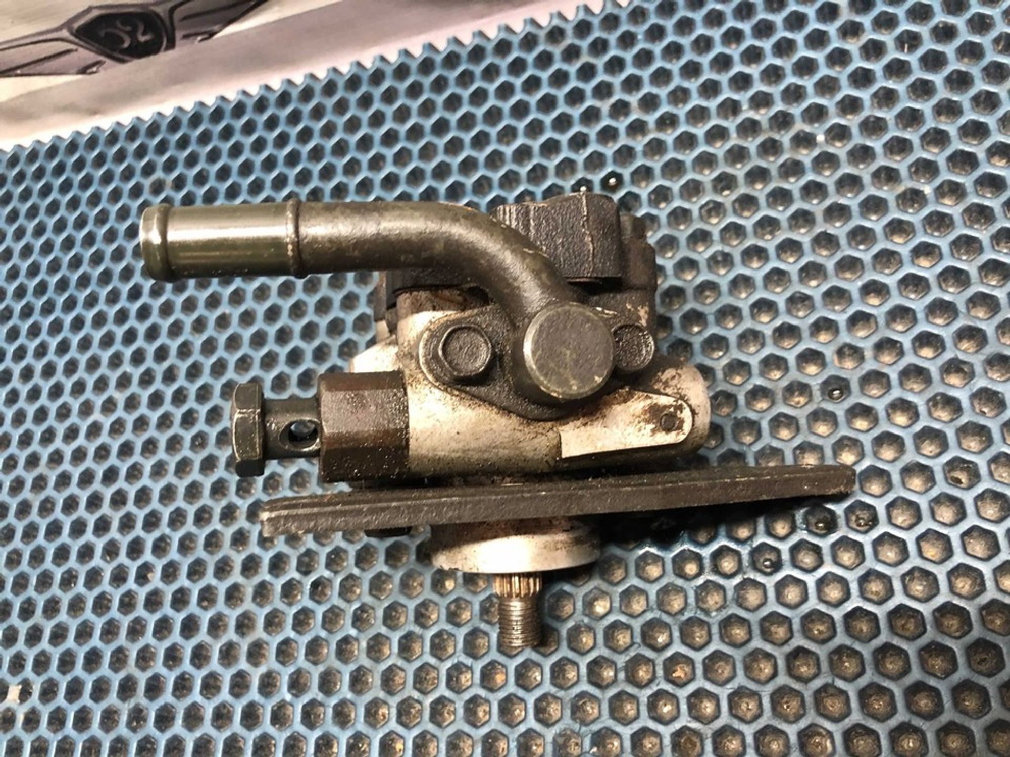 0K2A232600D Насос гидроусилителя руля Kia Mentor I, 1900 рублей, Нижний Новгород