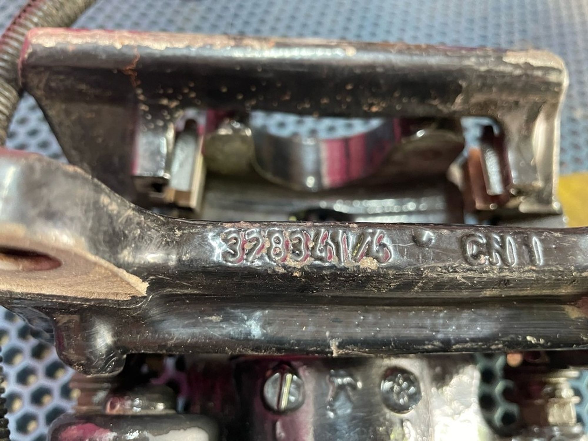 32328402 Суппорт задний правый R Bentley Continental Flying Spur, 12500 рублей, Нижний Новгород