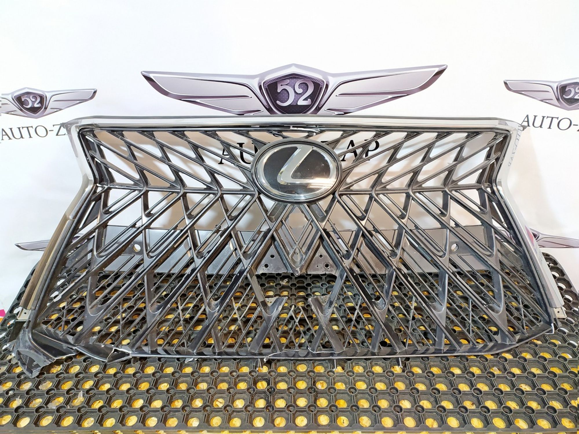 PZ32760136 Решетка радиатора Lexus LX III 570, 5000 рублей, Нижний Новгород
