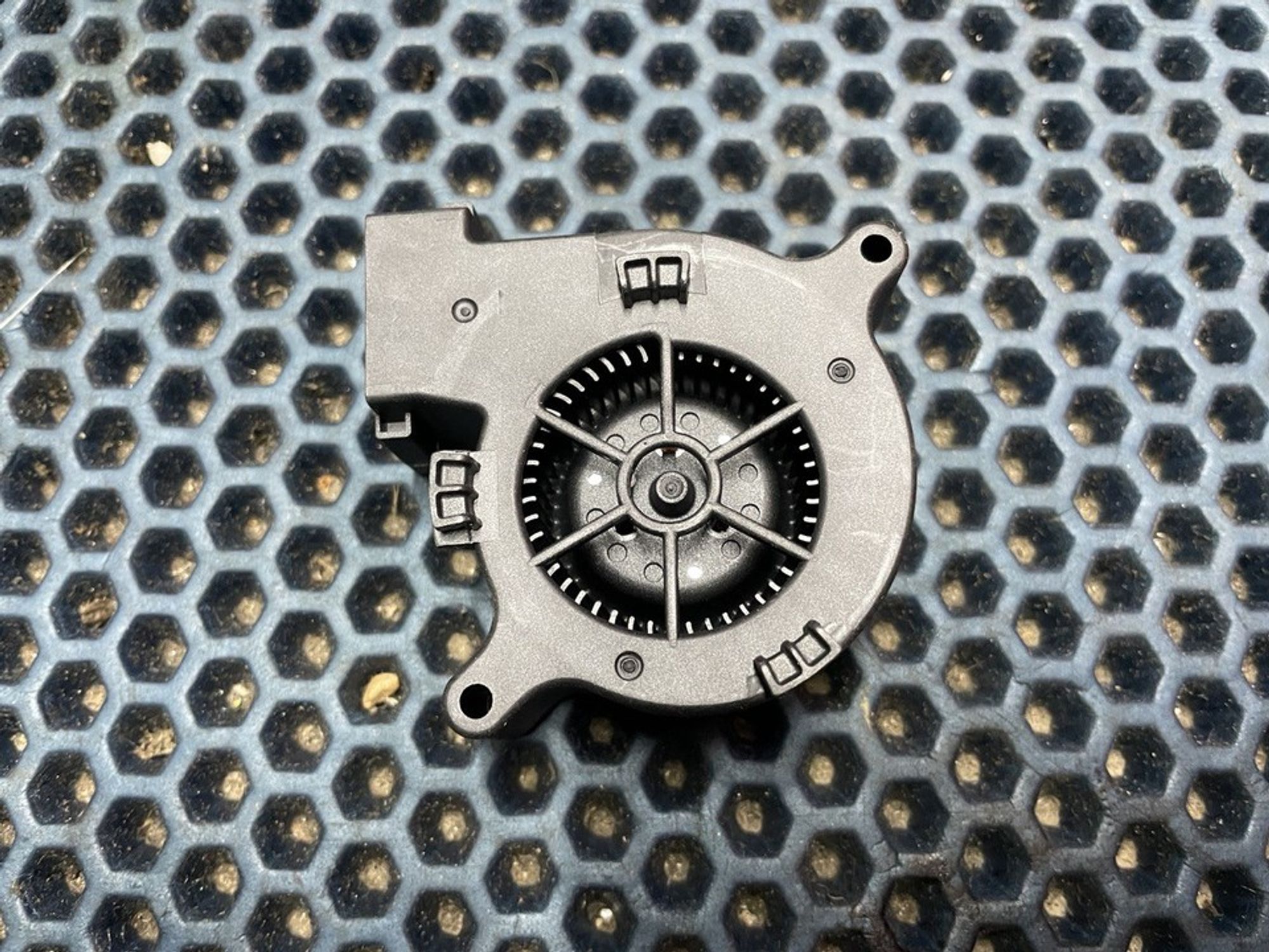 BFB0512HCG9 Вентилятор охлаждение фары Land Rover Discovery IV, 3500 рублей, Нижний Новгород