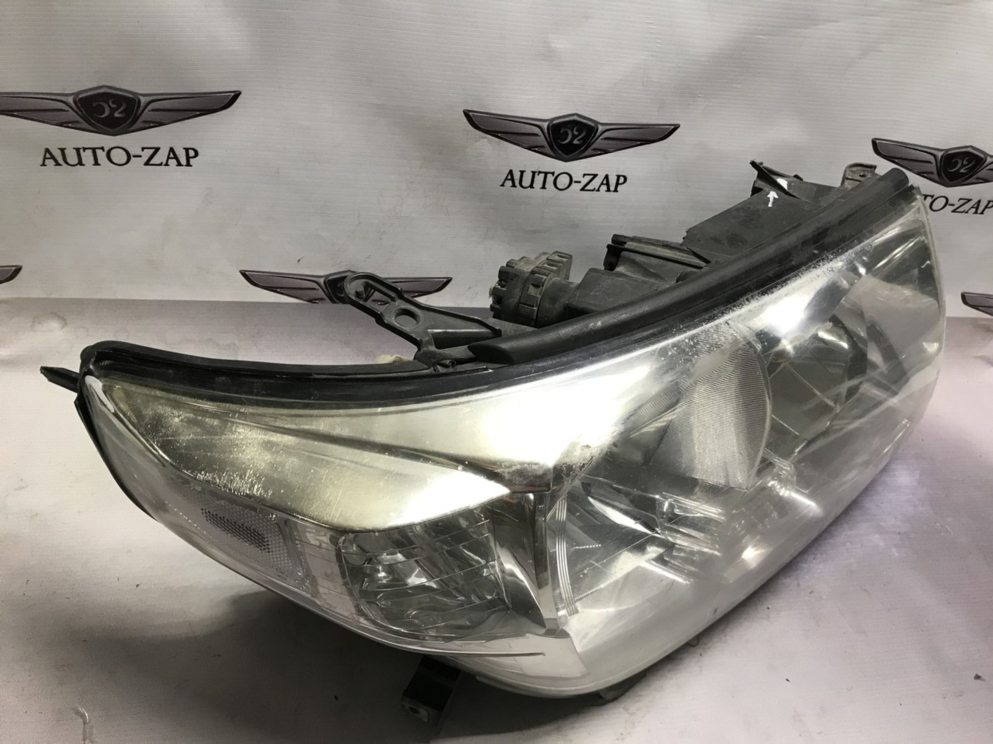 8113060D12 Фара правая R Toyota Land Cruiser 200, 4200 рублей, Нижний Новгород