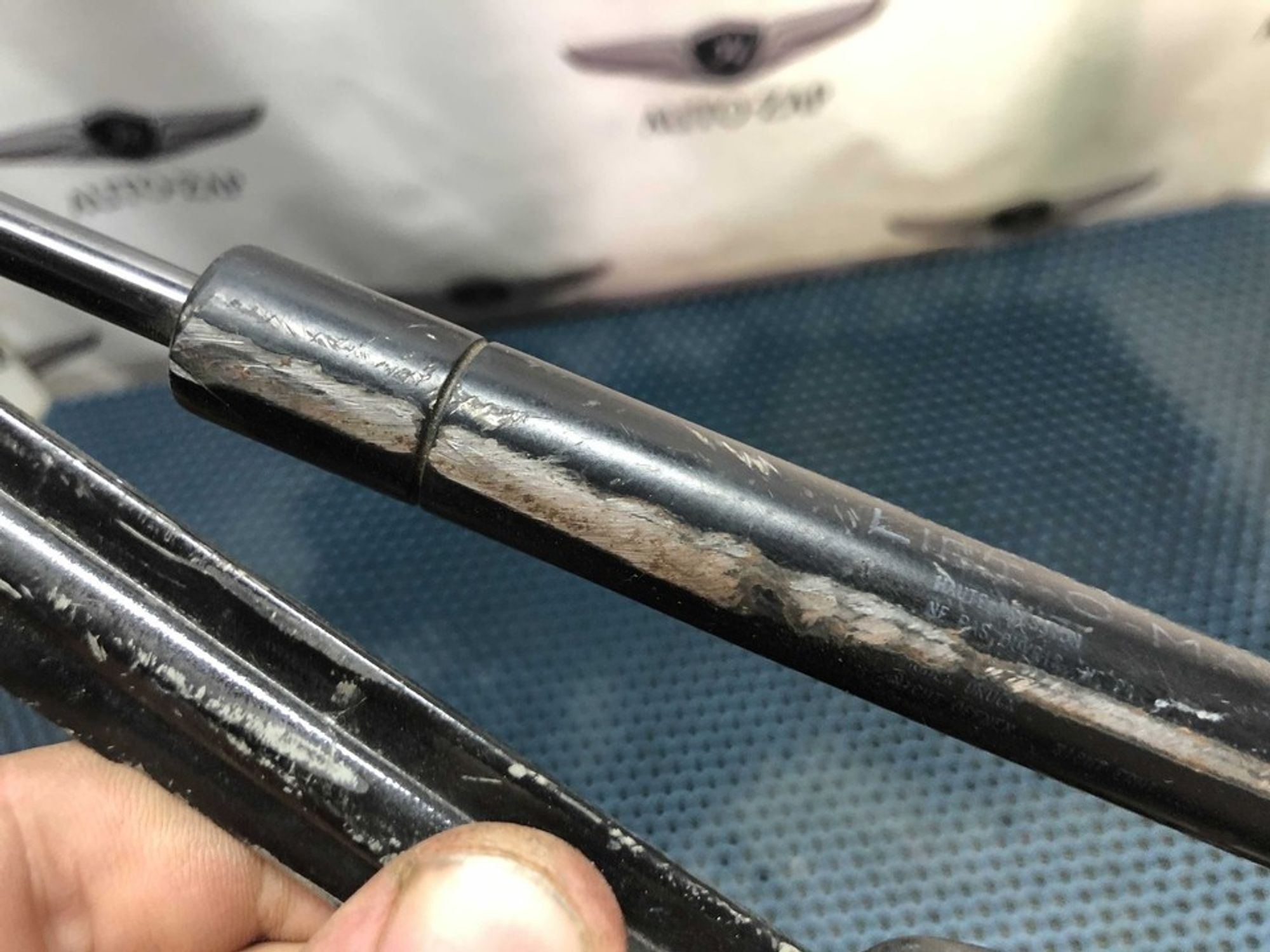 8200011067 Петля крышки багажника левая L Renault Megane II, 800 рублей, Нижний Новгород